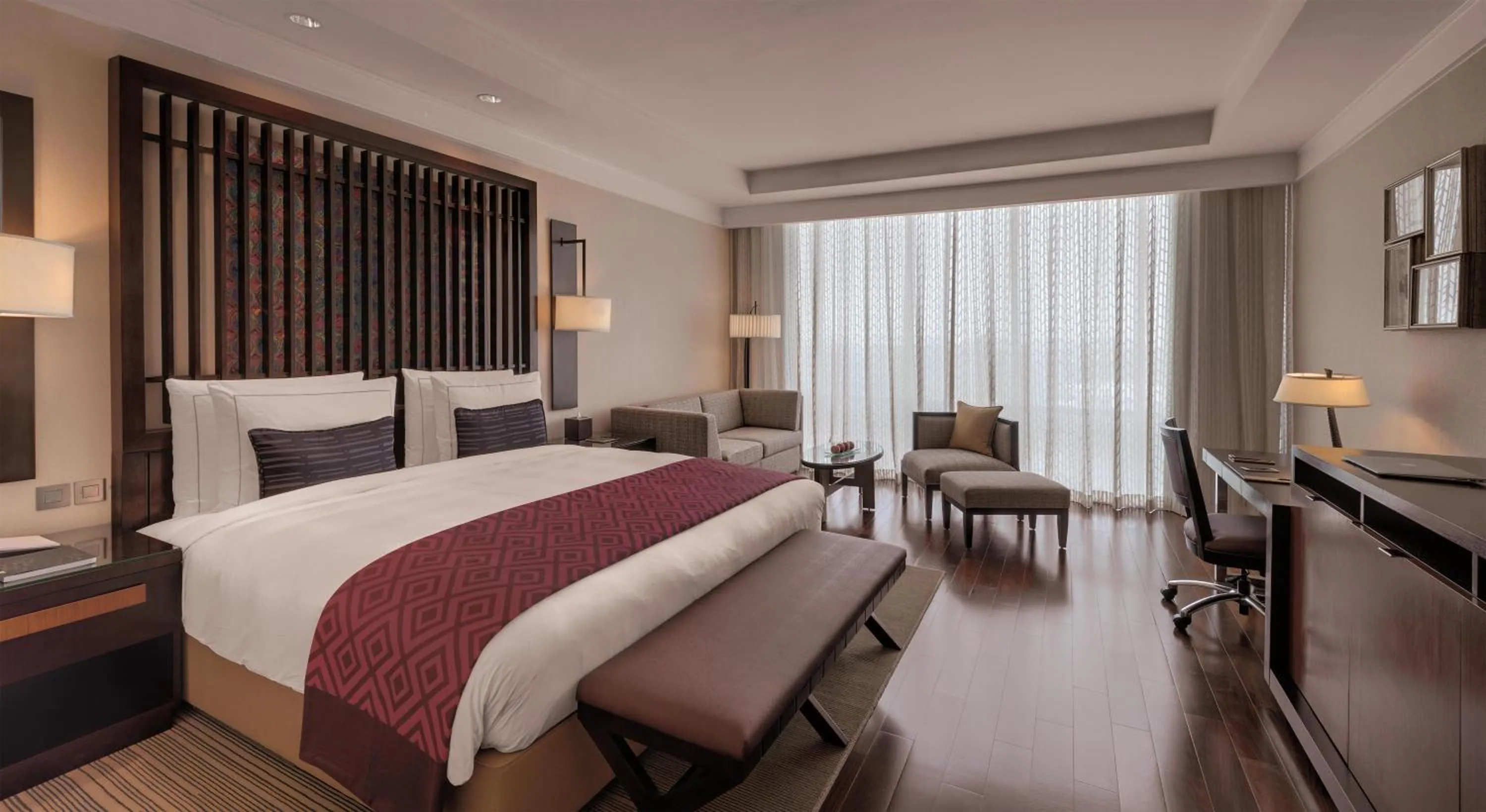 Bedroom, Bed in Kempinski Hotel Gold Coast City