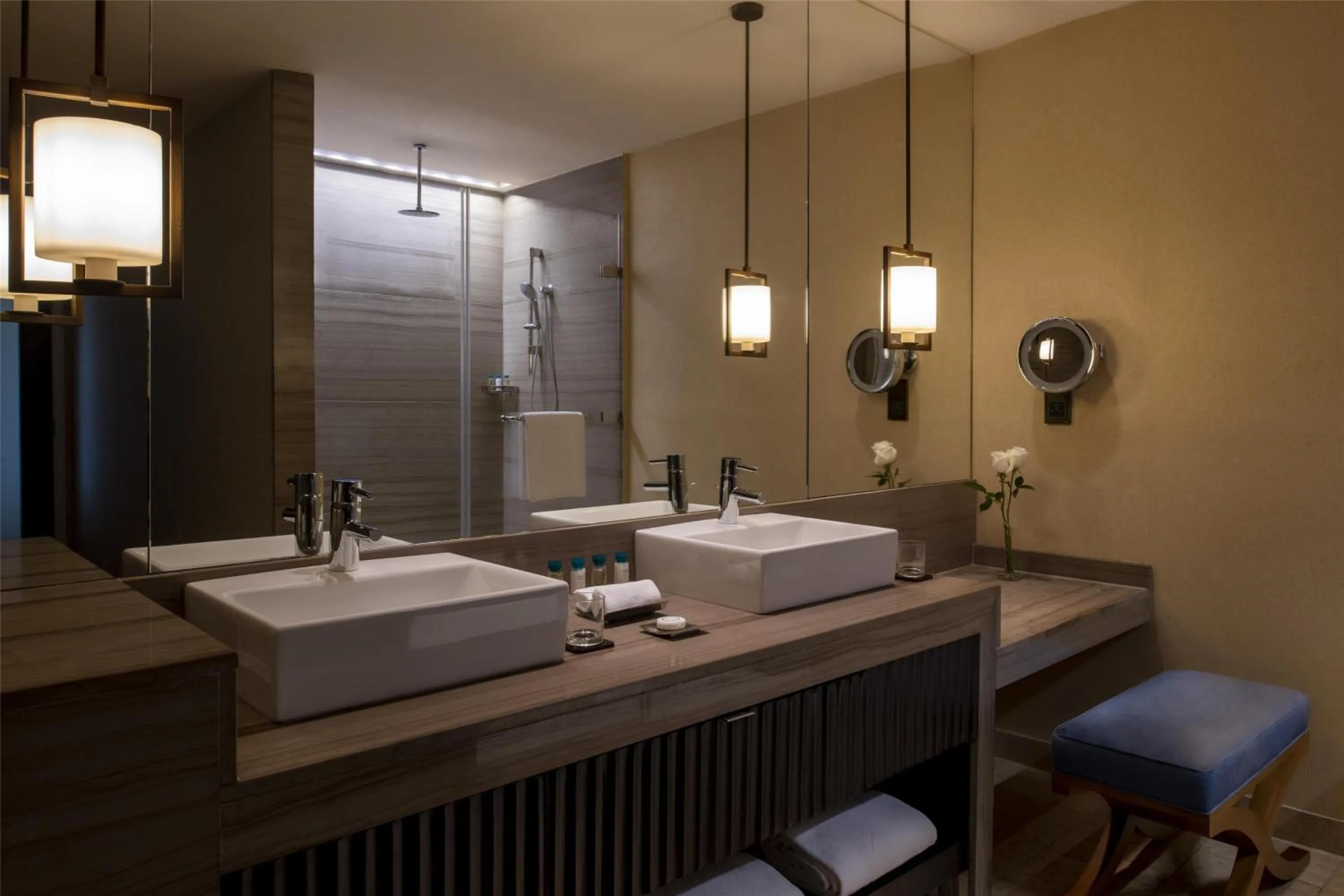 Photo of the whole room in Kempinski Hotel Gold Coast City