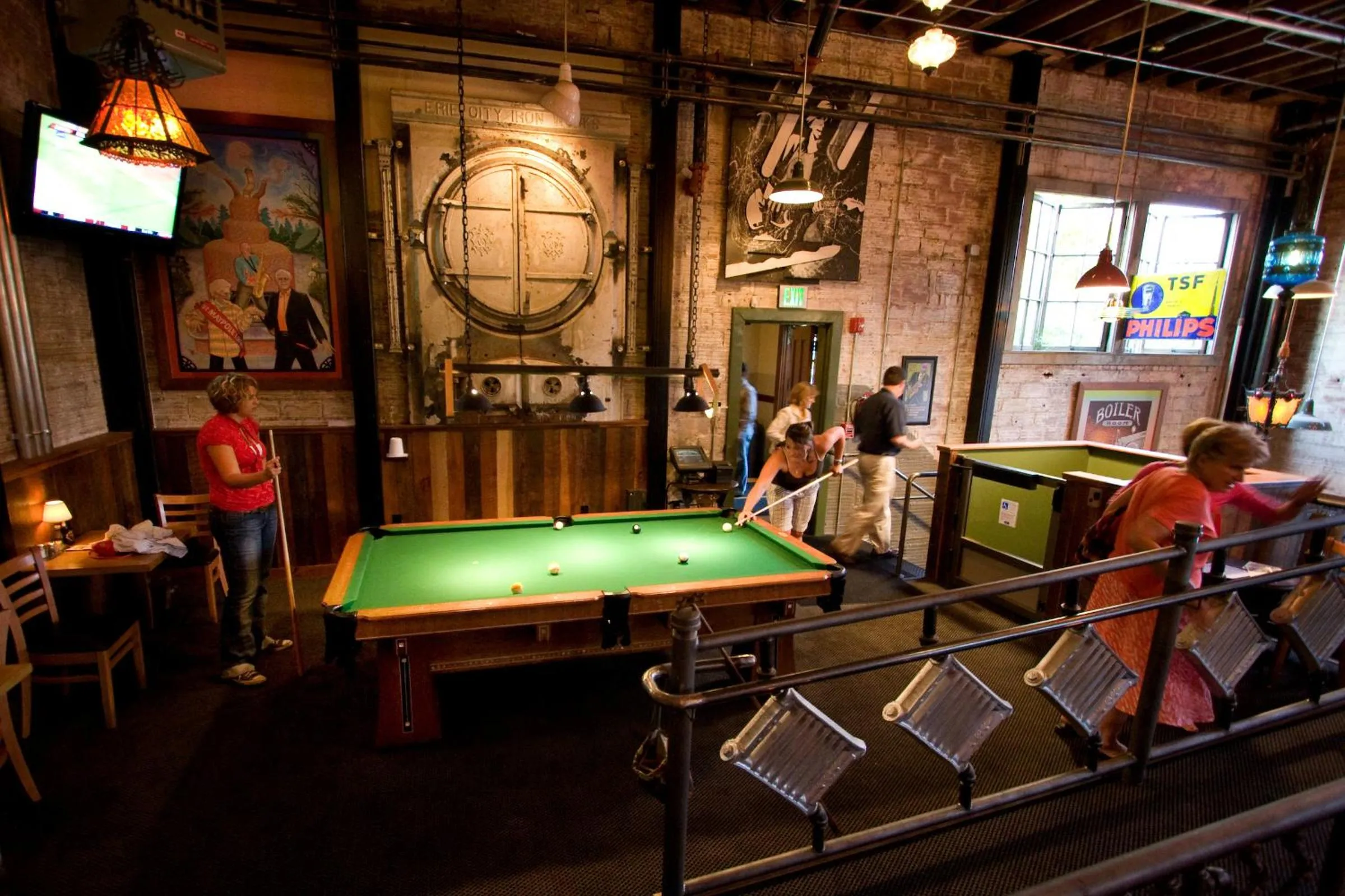 Billiard in McMenamins Kennedy School