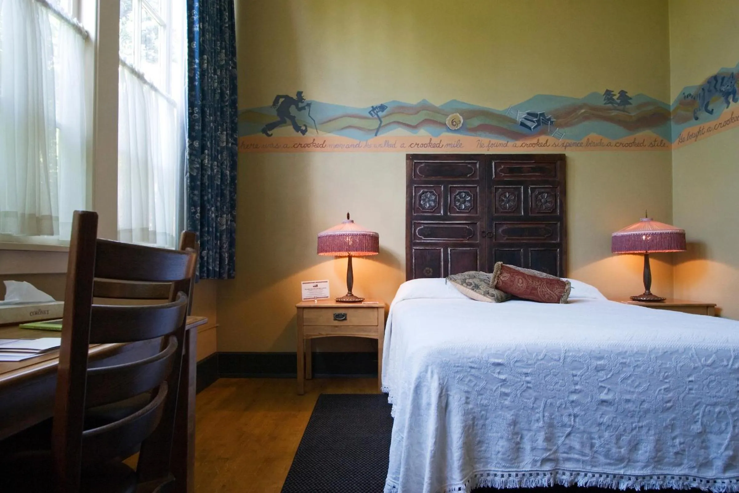 Bed in McMenamins Kennedy School