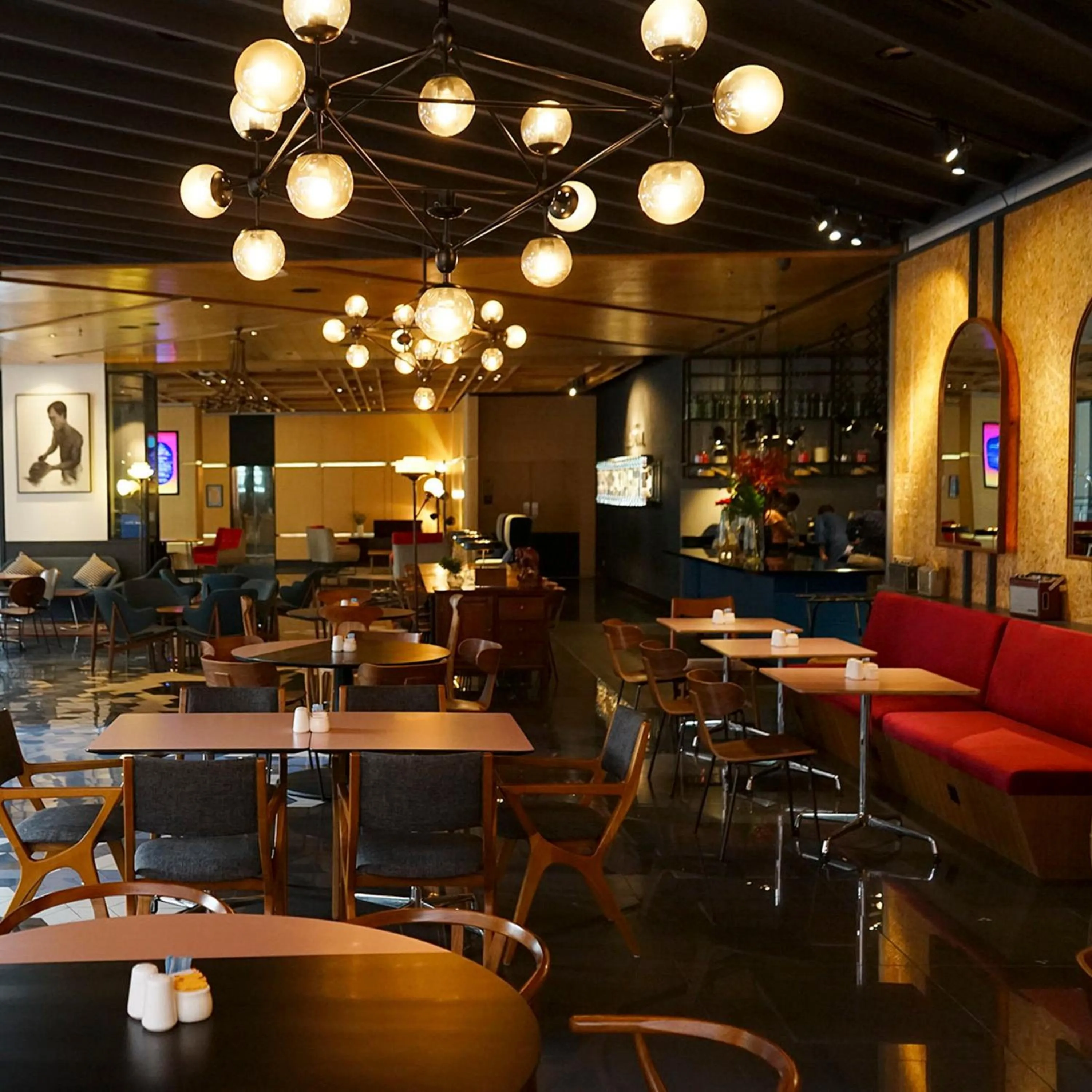 Restaurant/places to eat in The Kuala Lumpur Journal Hotel