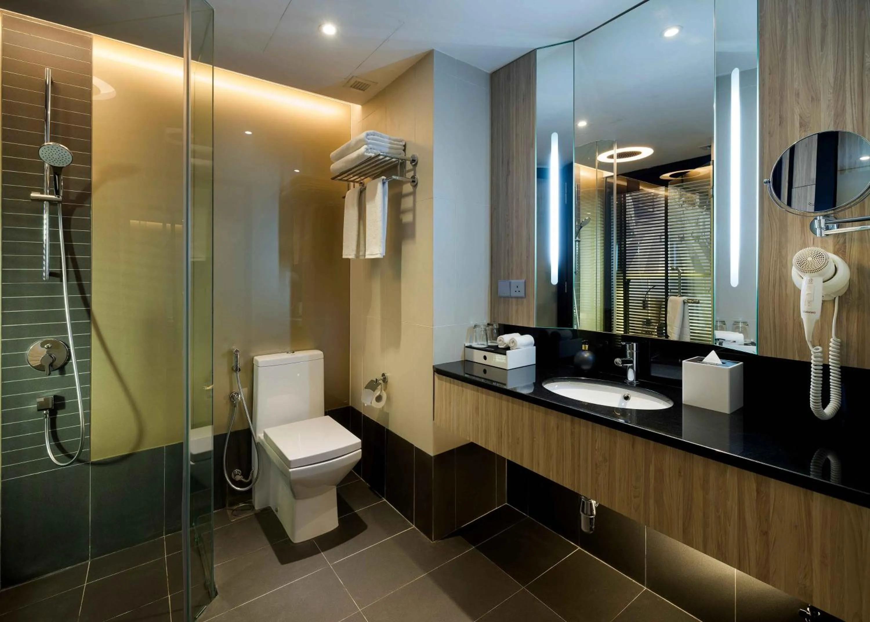 Shower in The Kuala Lumpur Journal Hotel