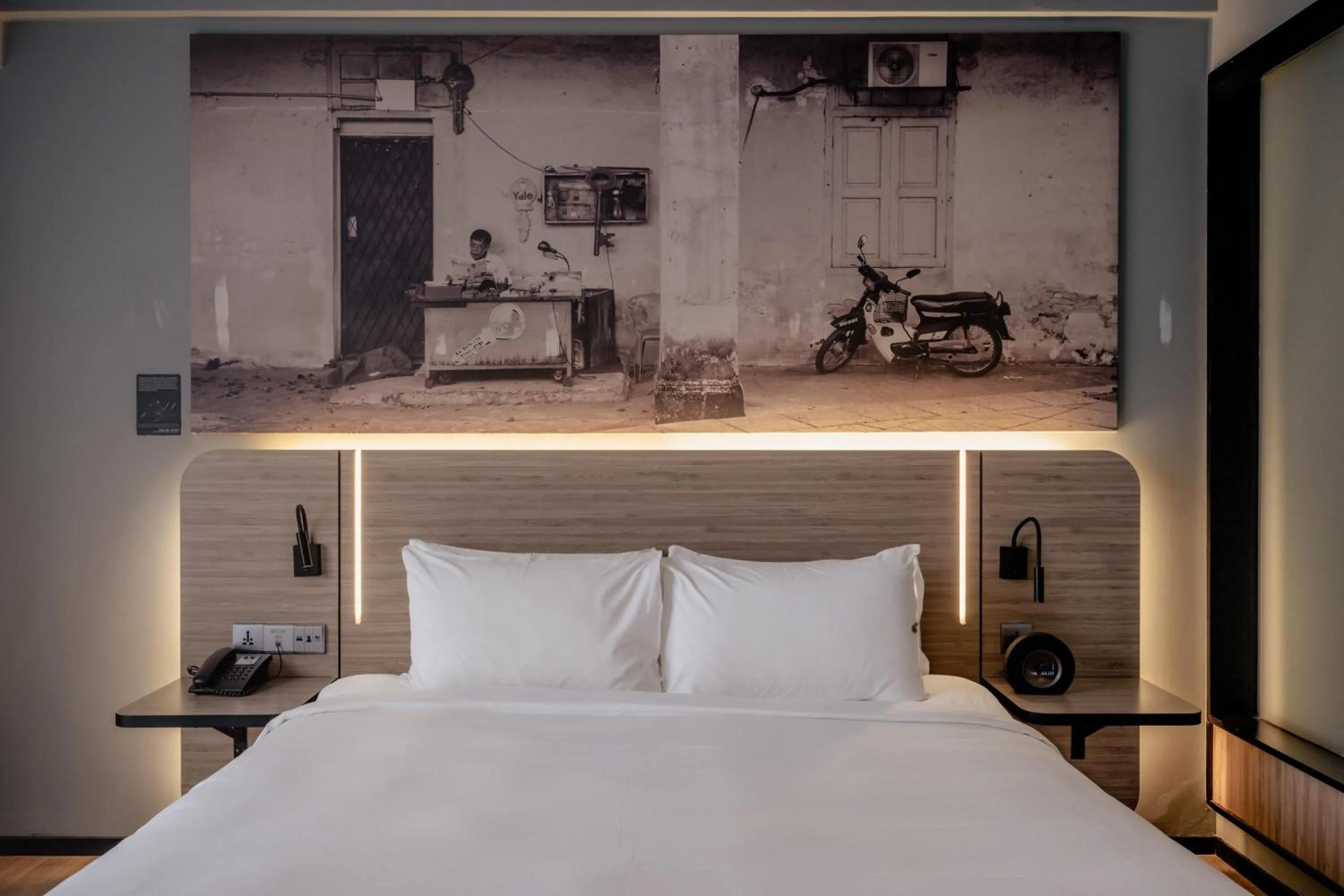 Bed in The Kuala Lumpur Journal Hotel