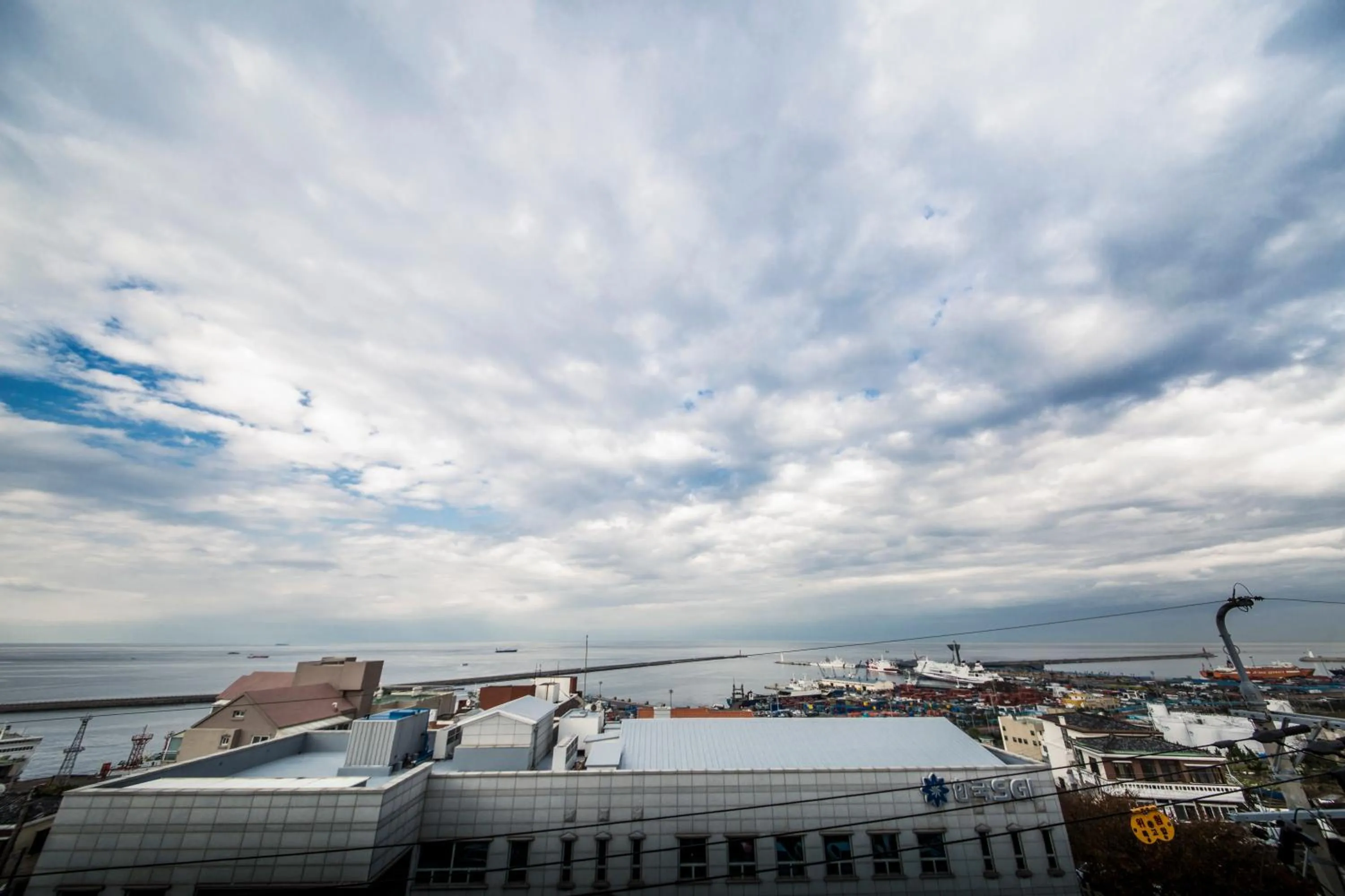 Sea view in Harbor Hotel
