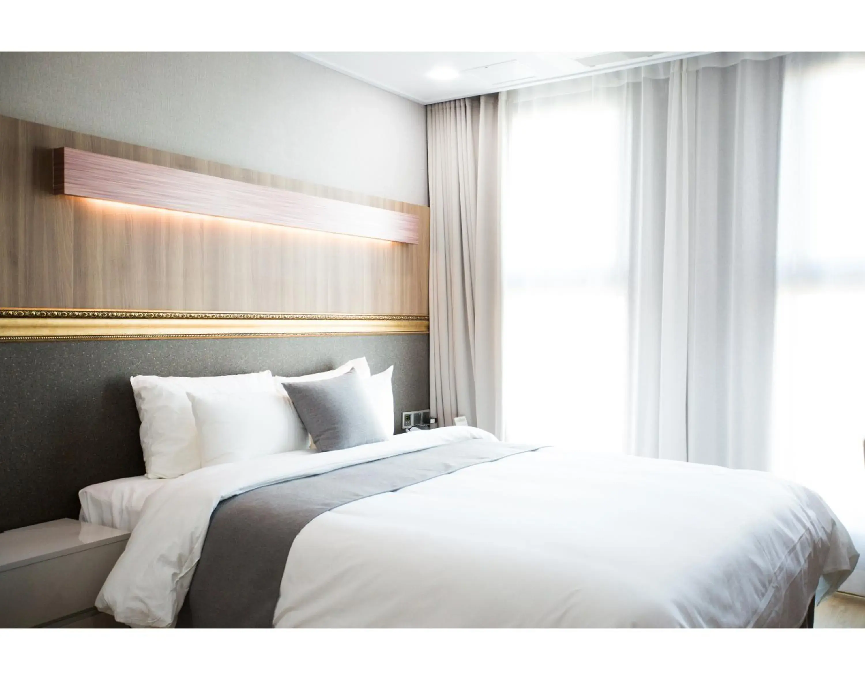 Deluxe Double Room in Hotel L'art Gimpo Deluxe Double Room in Hotel L'art Gimpo