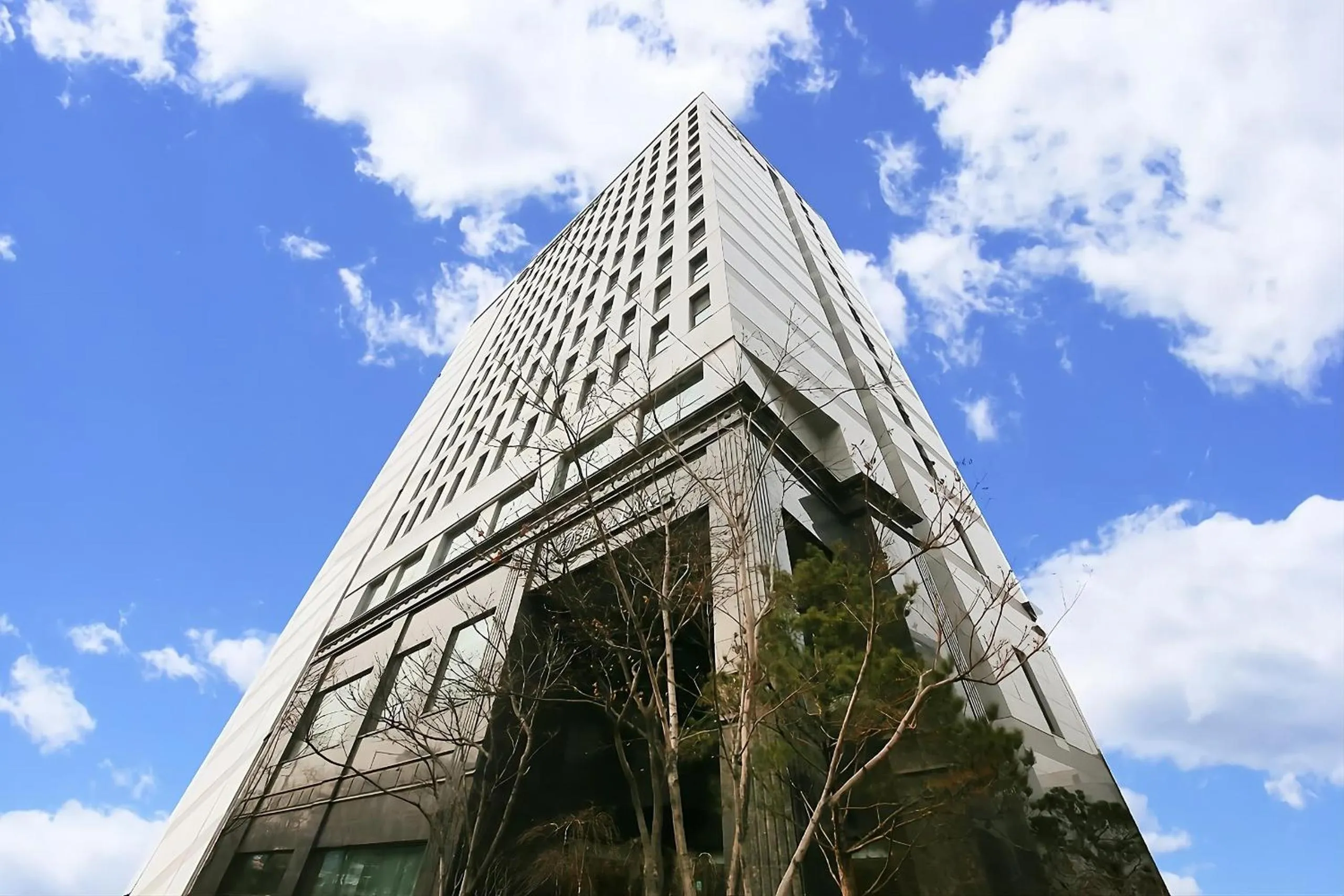 Property building in Hotel L'art Gimpo