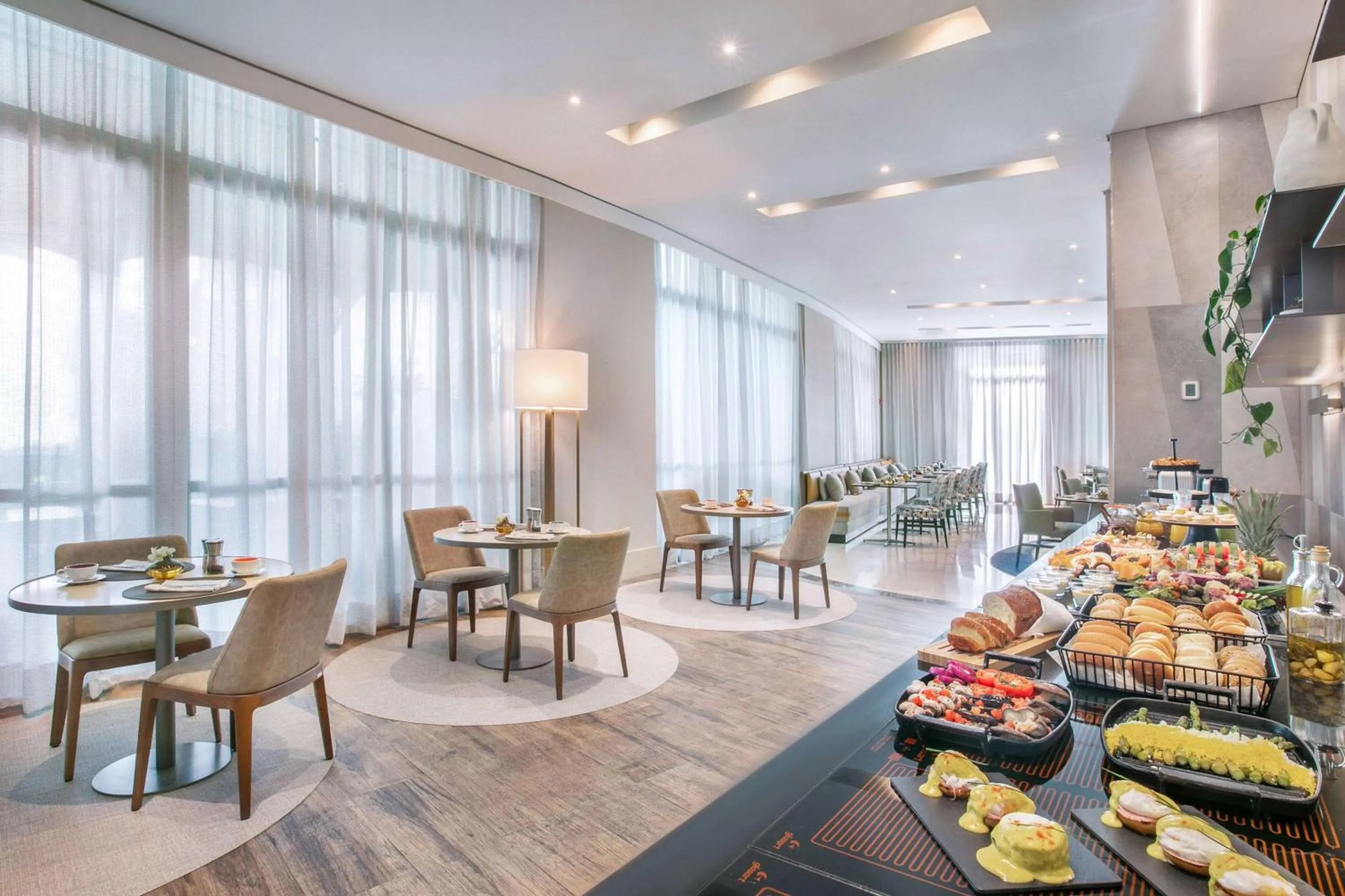 Property building in Meliá Jardim Europa