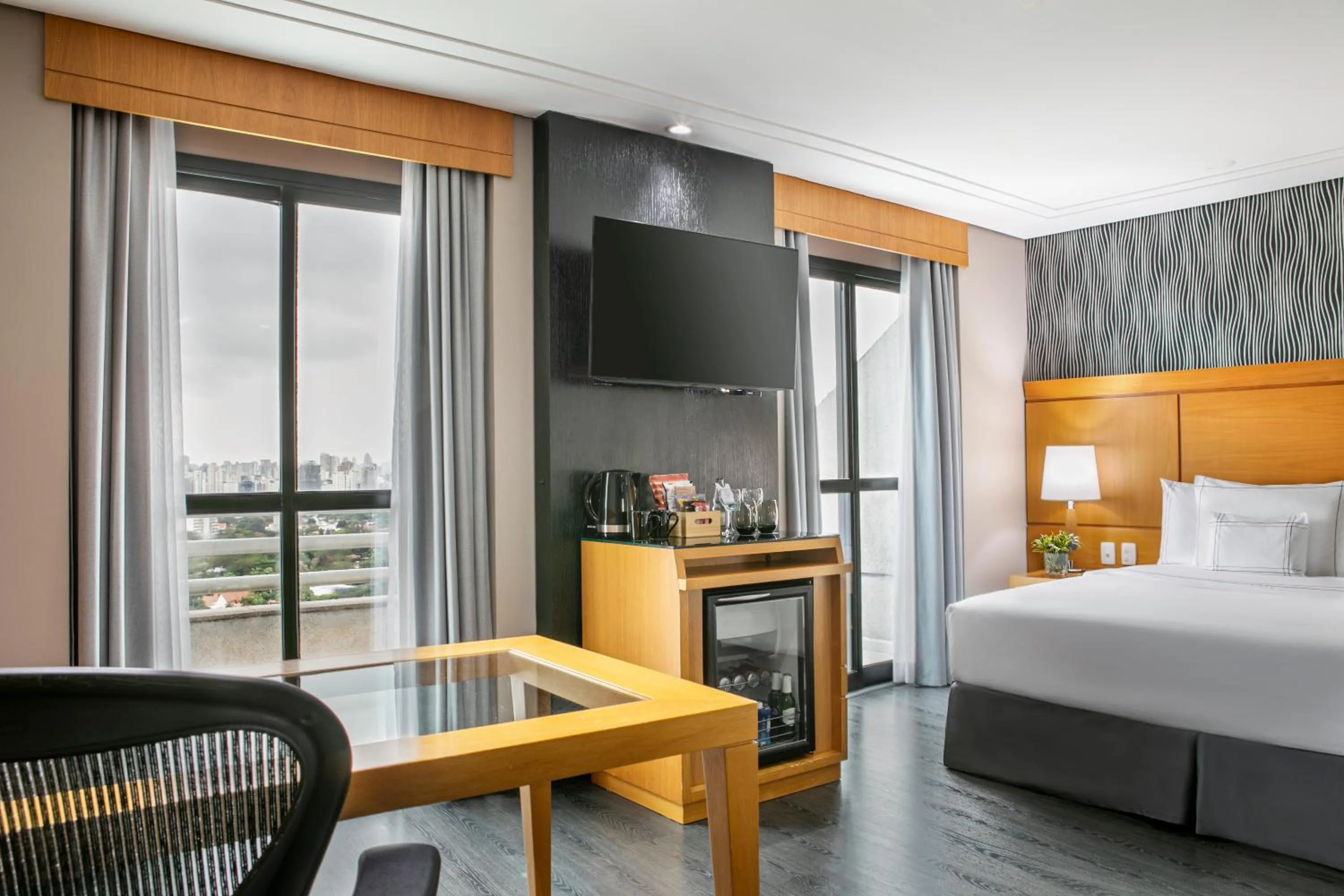 Balcony/Terrace, Bed in Meliá Jardim Europa