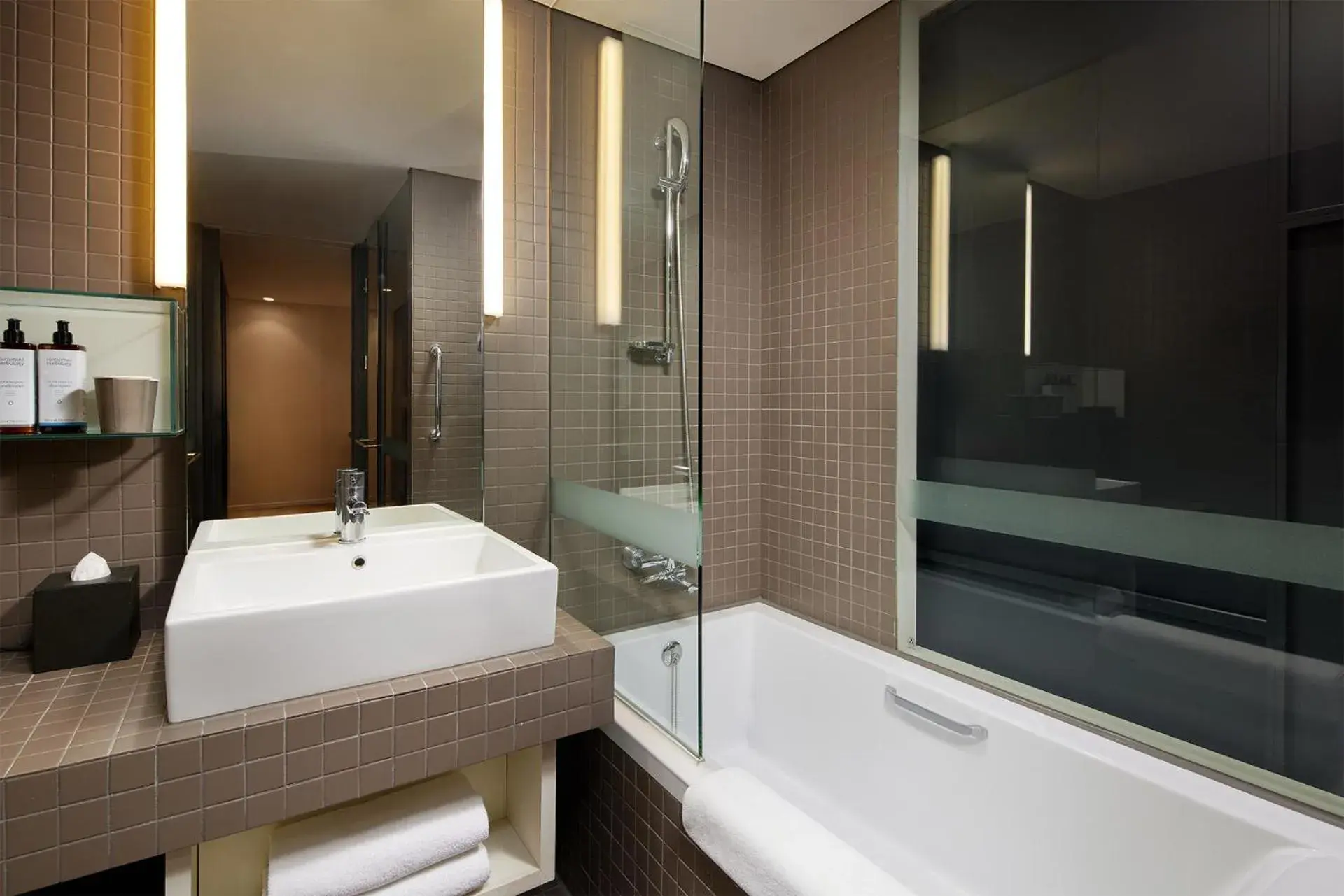 Hollywood Double Room in Shilla Stay Gwanghwamun Hollywood Double Room in Shilla Stay Gwanghwamun