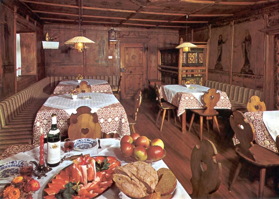 Restaurant/places to eat in Hotel Bruggerwirt