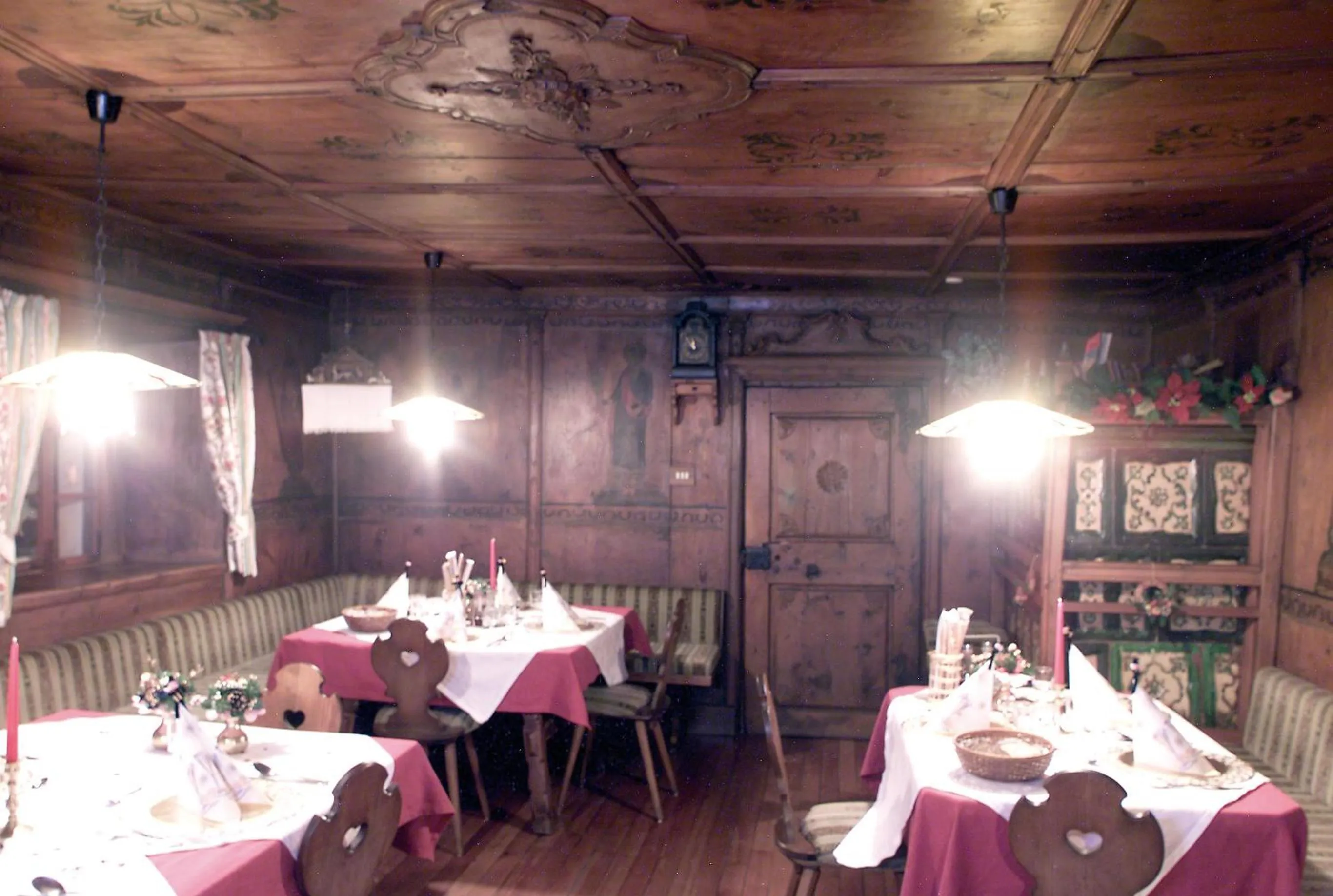 Restaurant/places to eat in Hotel Bruggerwirt