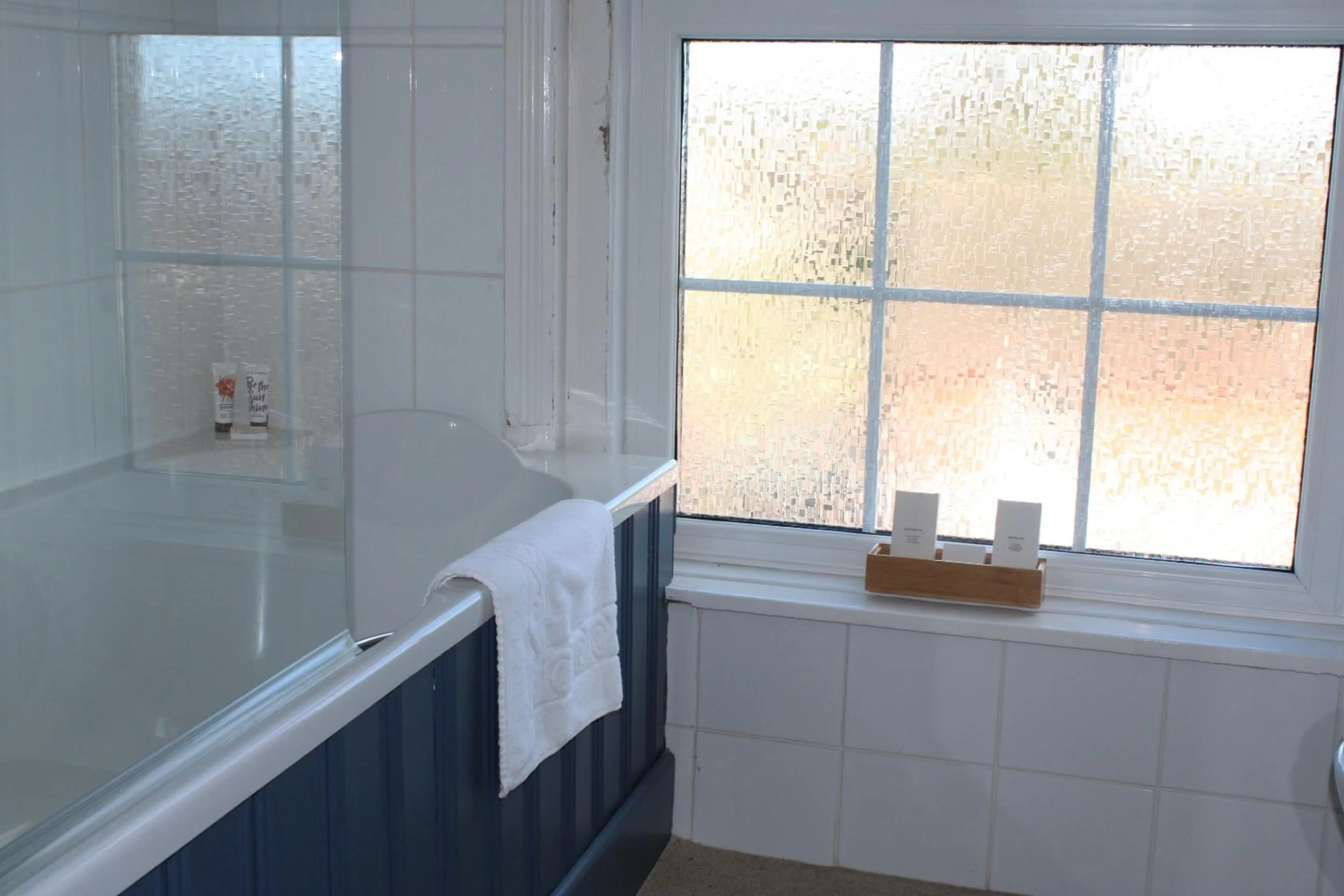 Bathroom in The Birdham Hotel & Restaurant