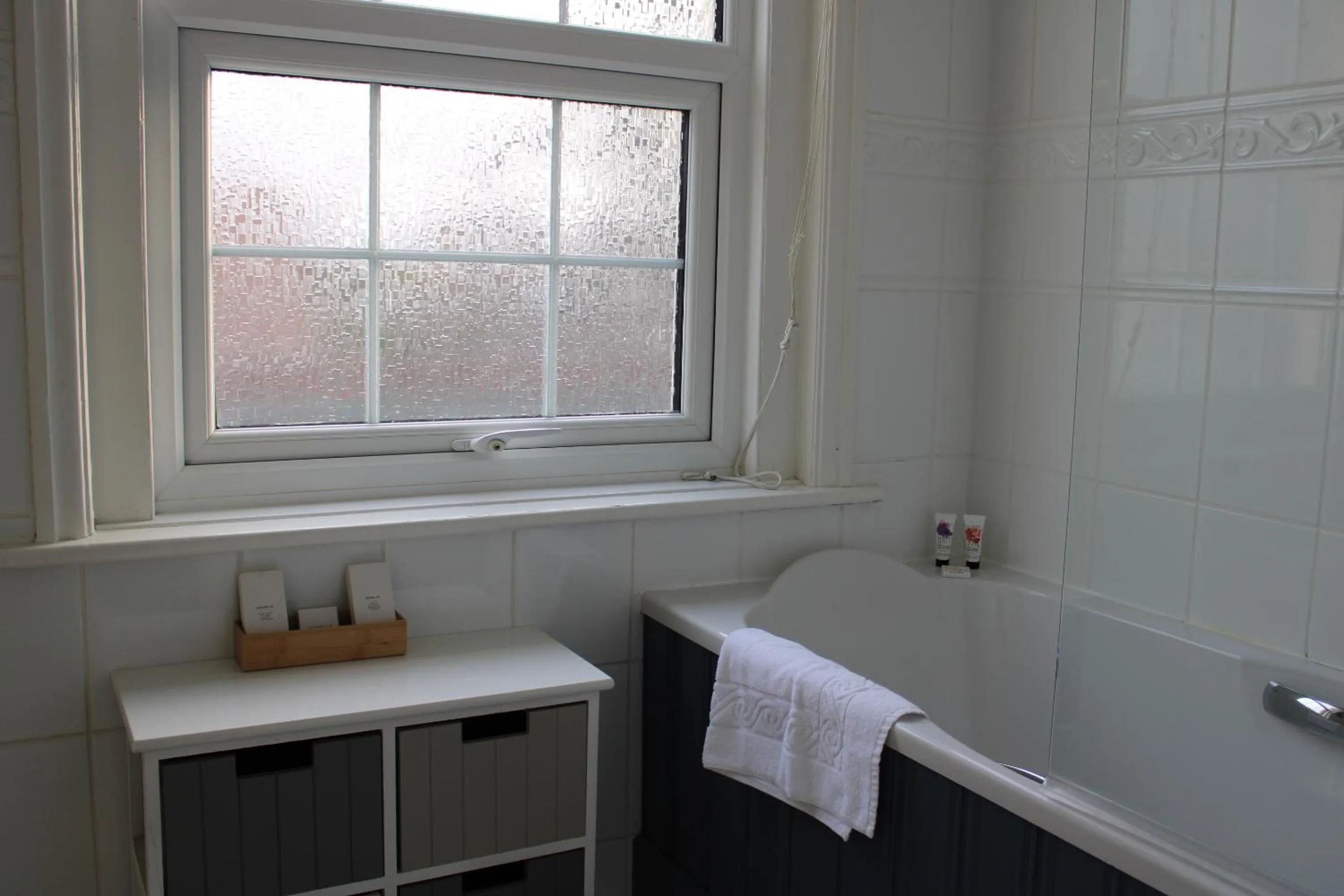 Bathroom in The Birdham Hotel & Restaurant