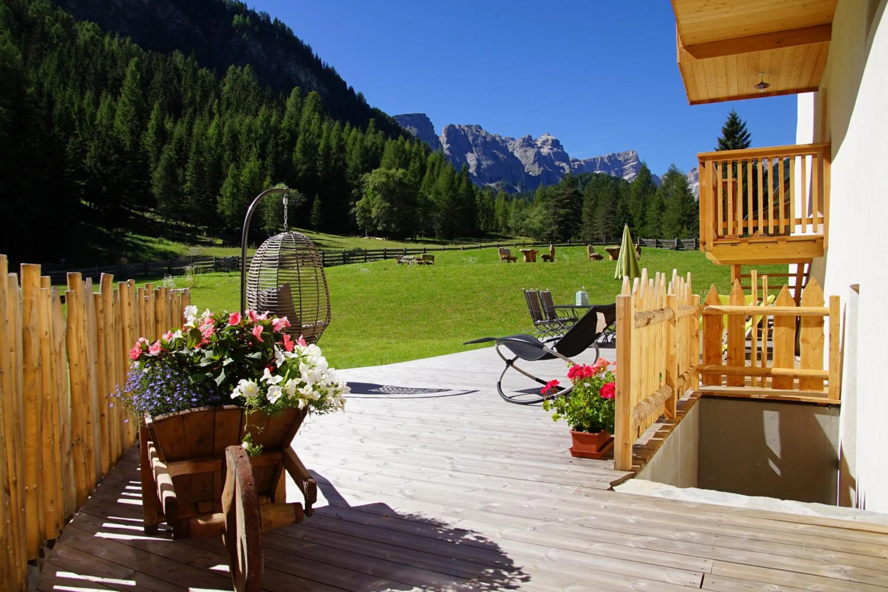 Property building in Chalet Mornà