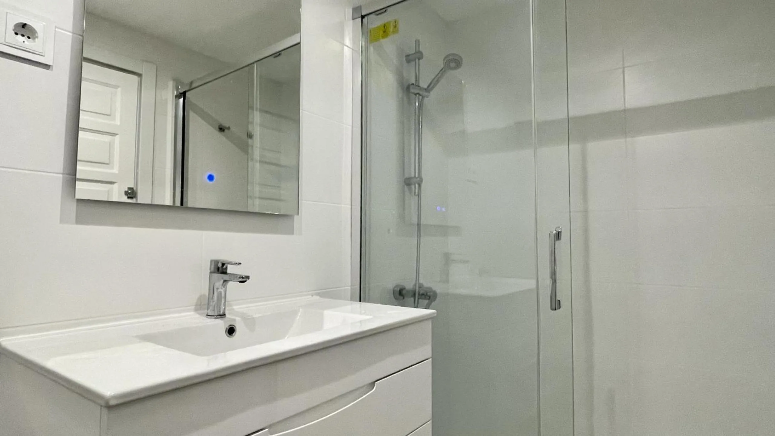 Bathroom in Passeig Del Mar 01