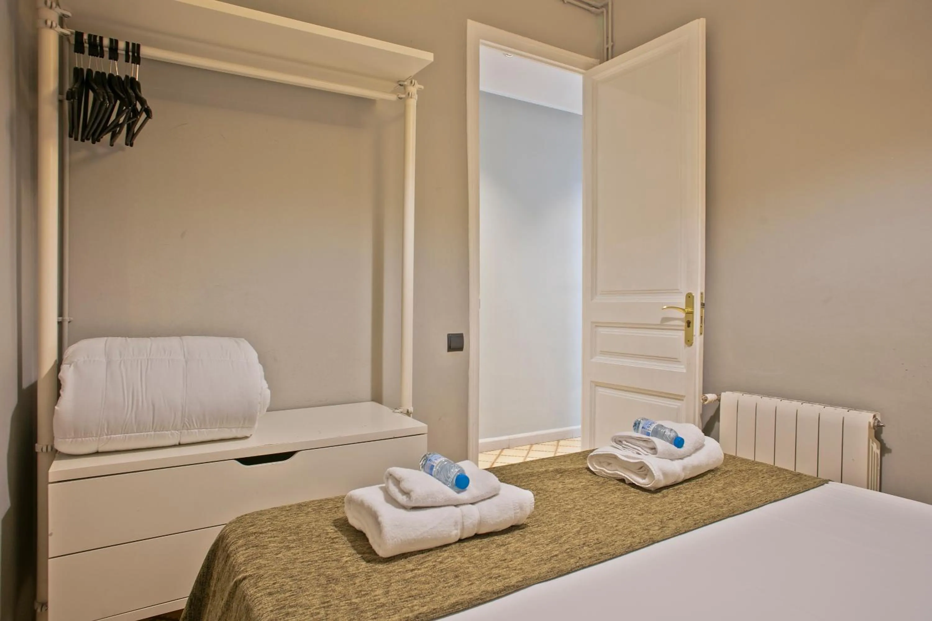 Bedroom, Bed in Numa I Caja Apartments