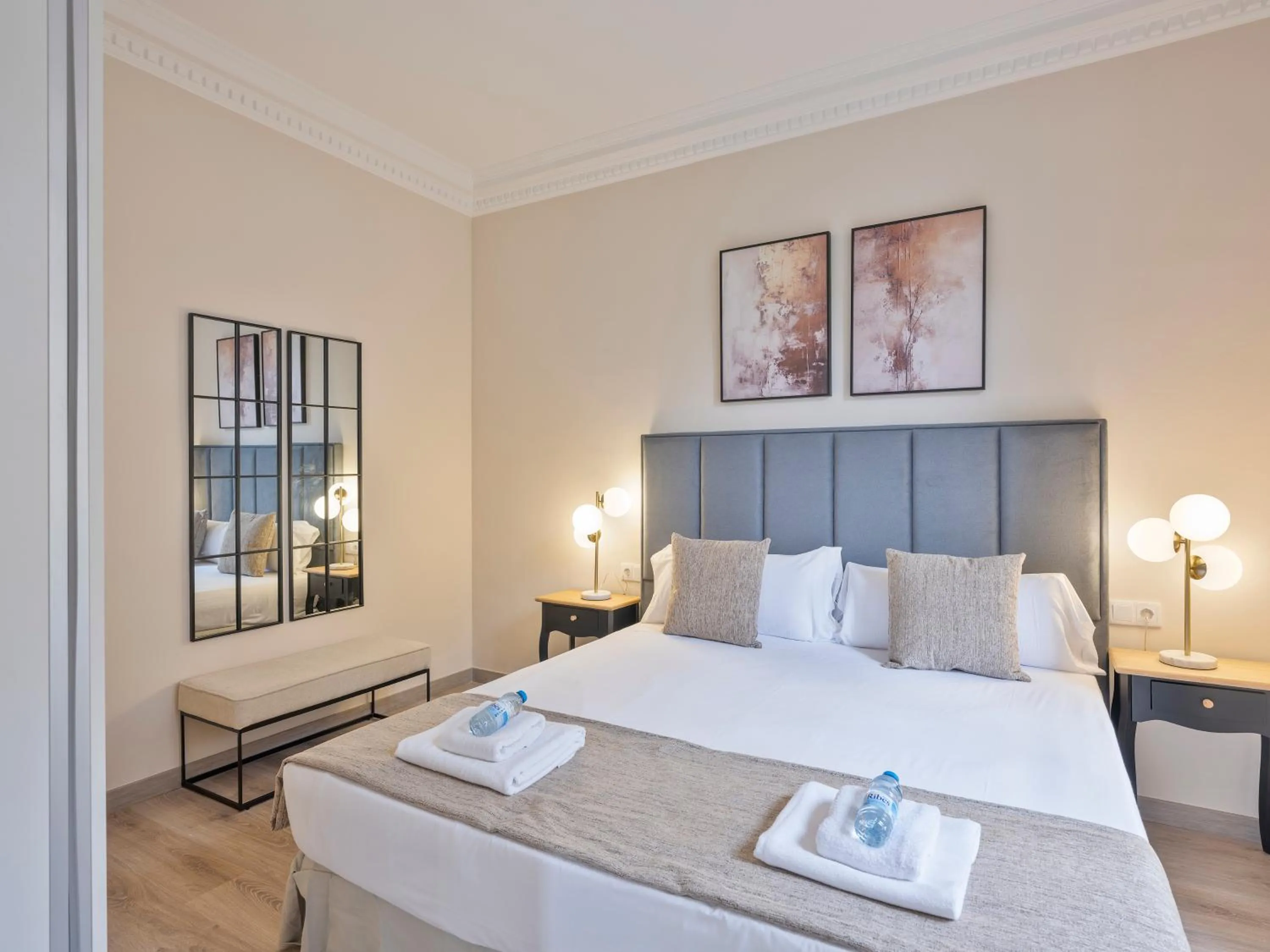 Bedroom, Bed in Numa I Caja Apartments