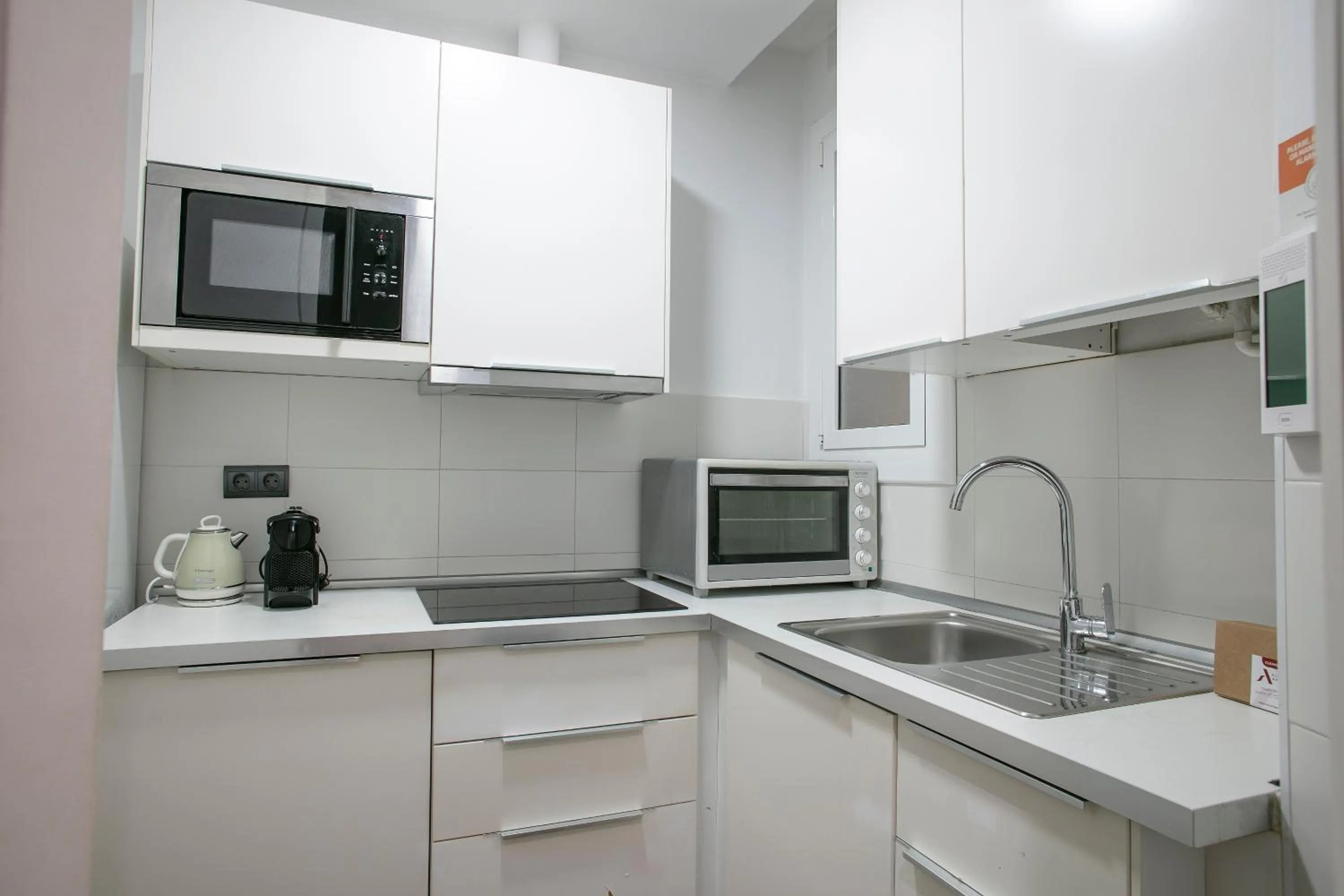 Kitchen or kitchenette in Numa I Caja Apartments