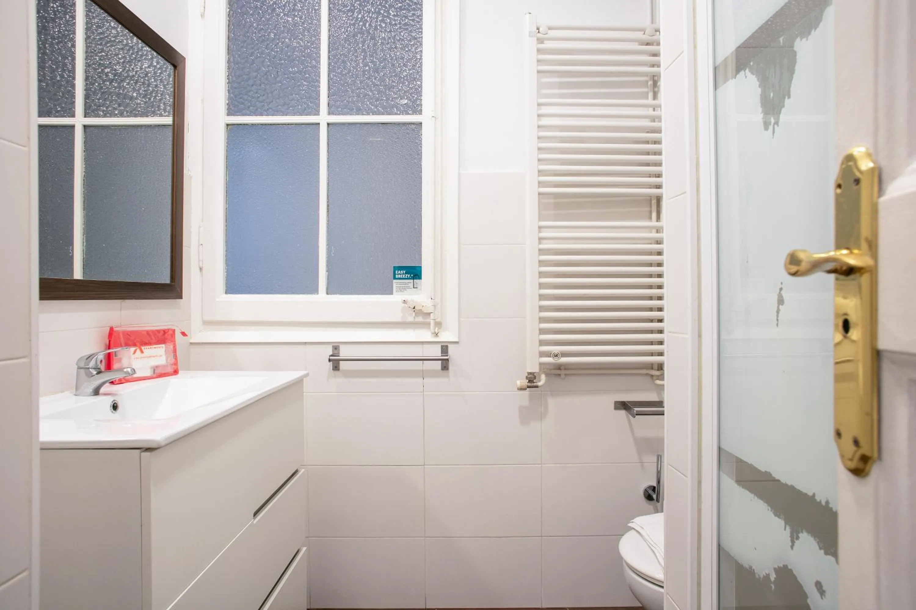 Bathroom in Numa I Caja Apartments