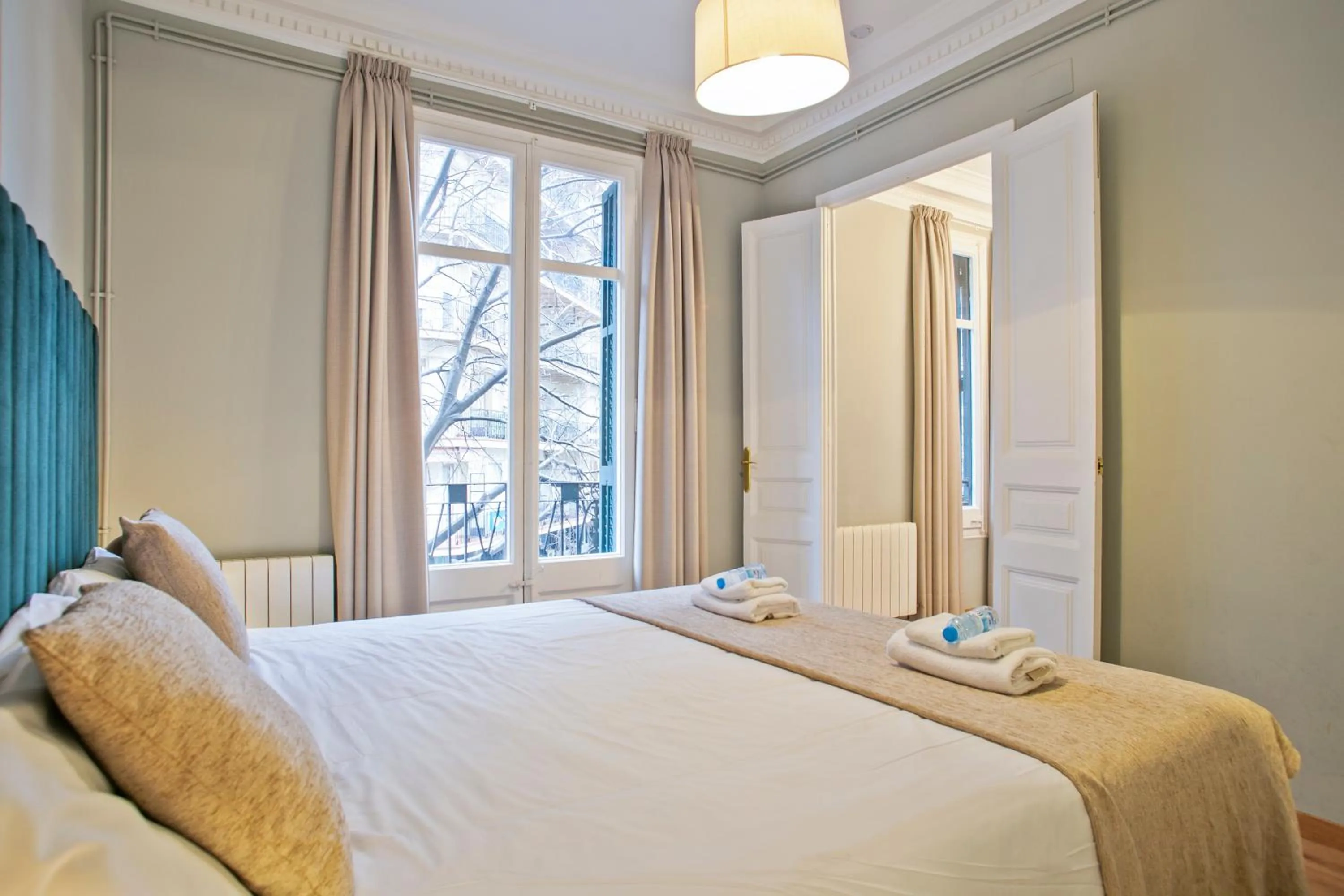 Bed in Numa I Caja Apartments