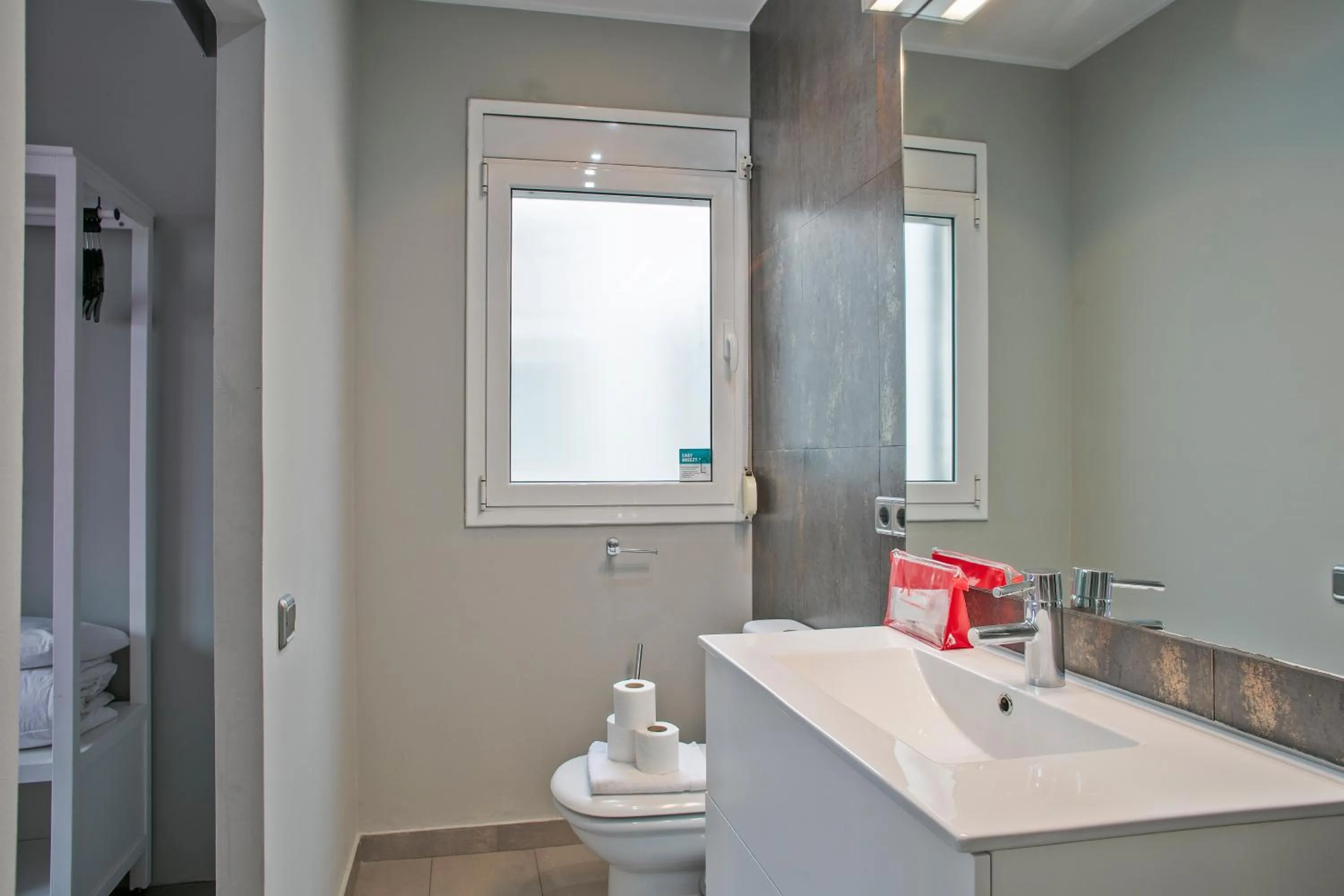 Bathroom in Numa I Caja Apartments