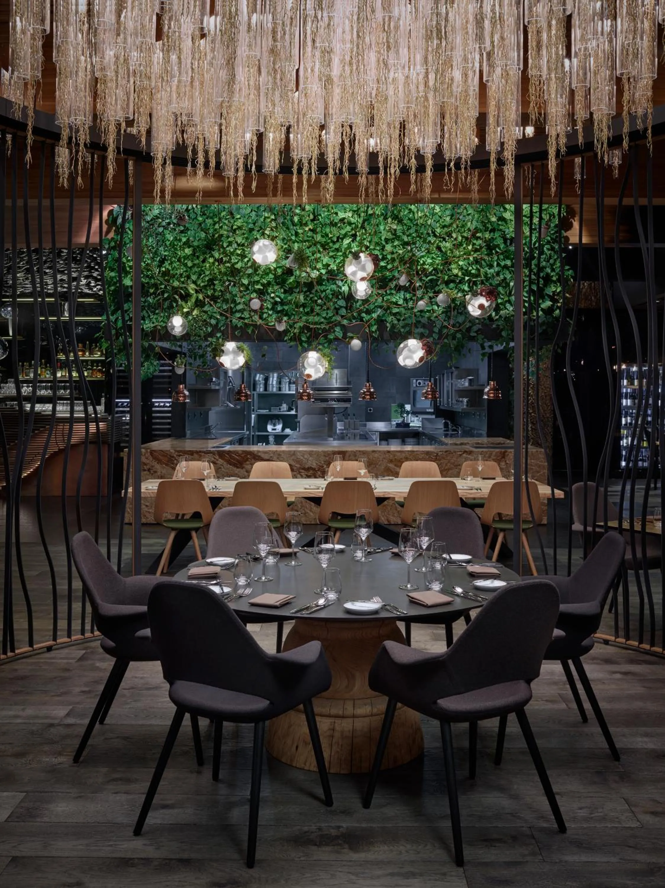 Restaurant/places to eat in Theatre Hotel