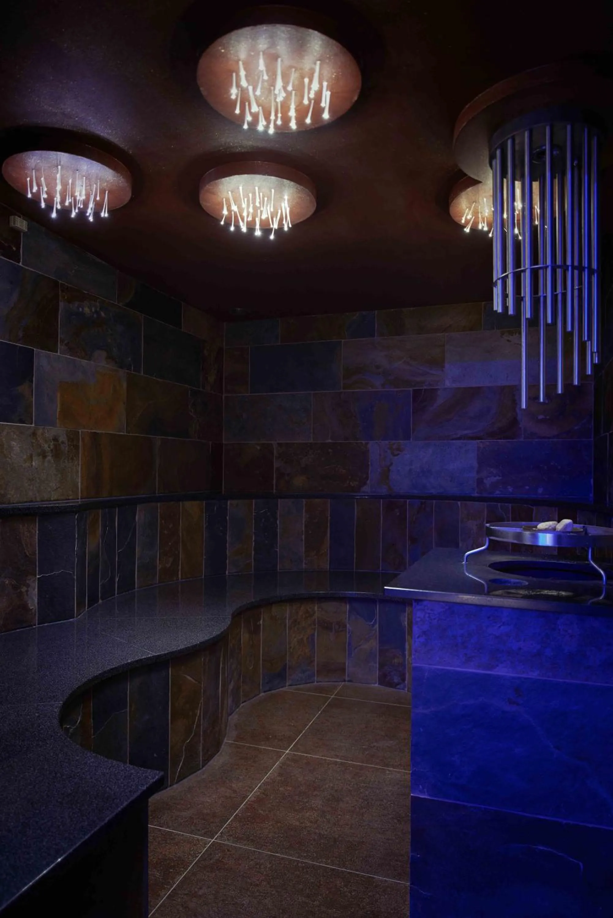 Steam room in Theatre Hotel