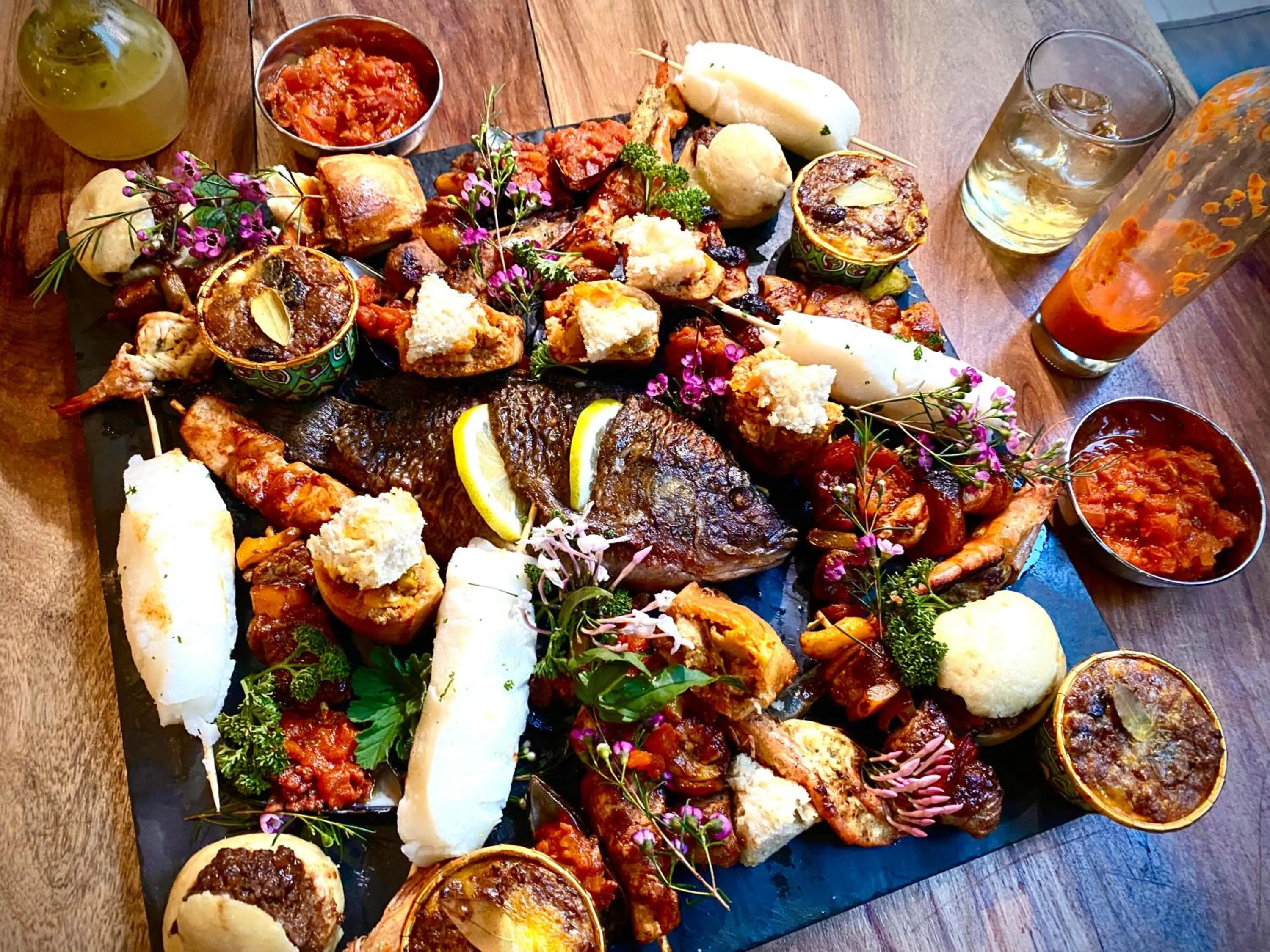 Food and drinks in Bannister Hotel