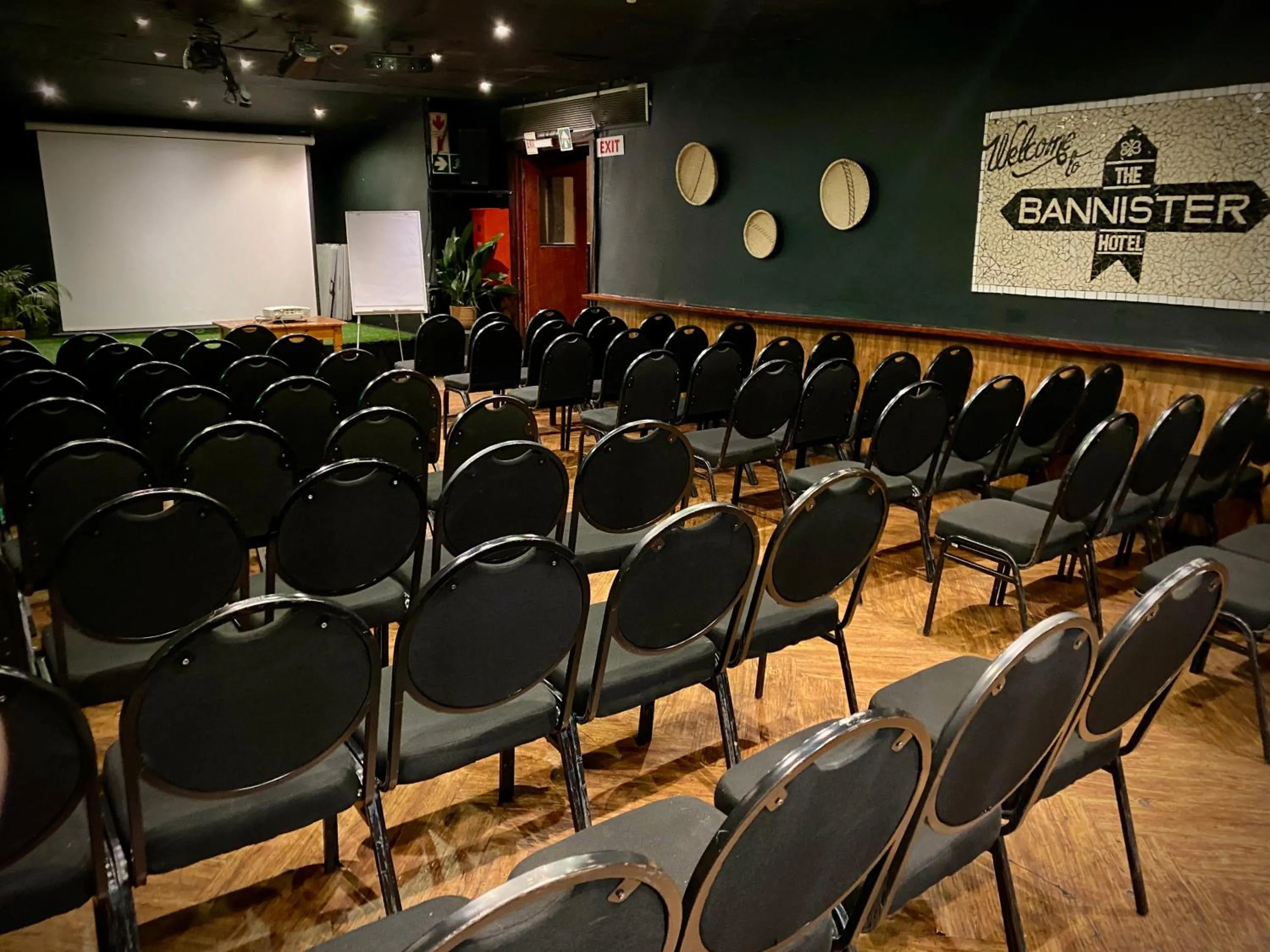 Meeting/conference room in Bannister Hotel