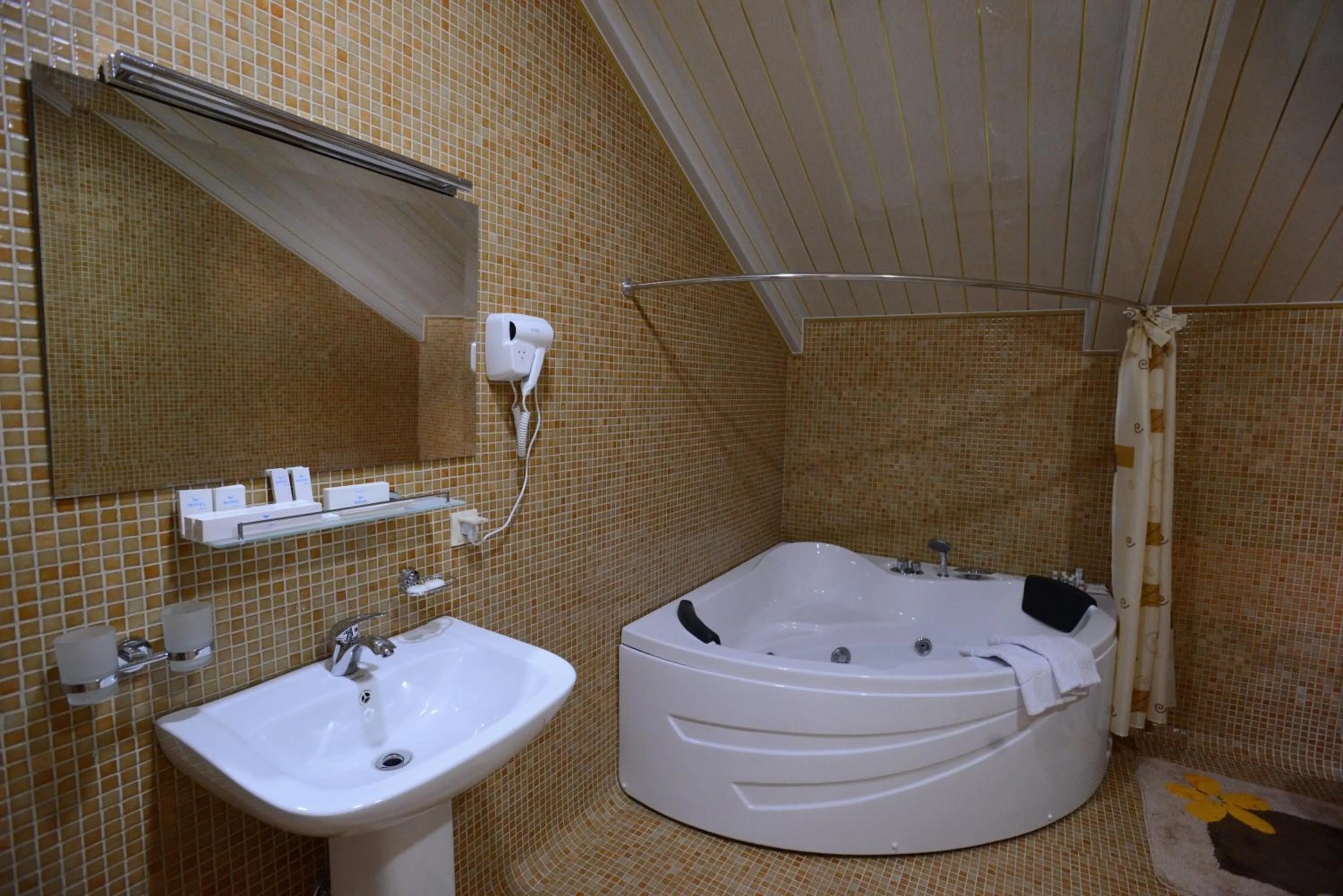 Bathroom in City Line Boutique Hotel