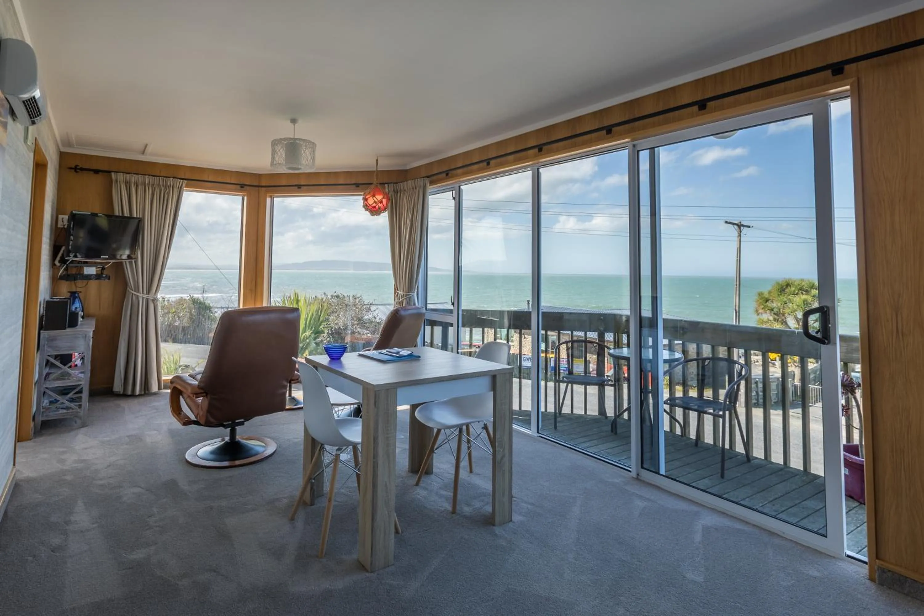 Sea view in Kaka Point Spa Accommodation - Catlins