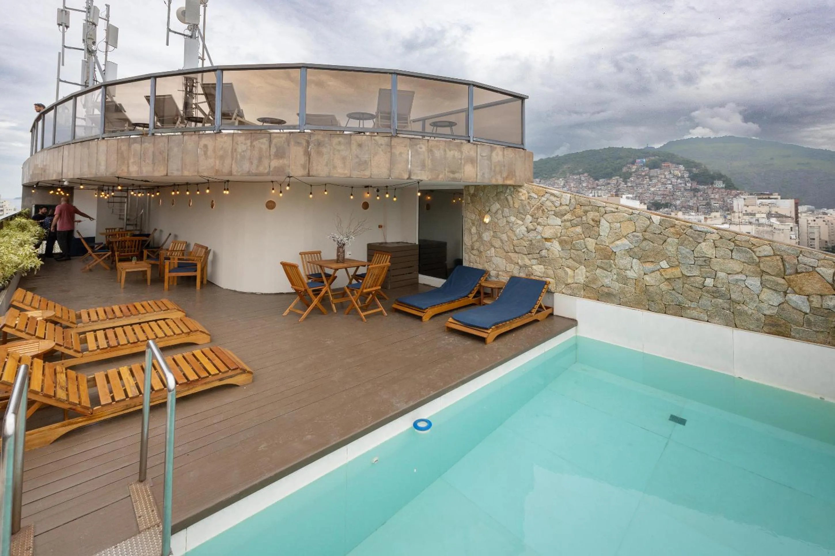 Swimming pool in B&B HOTEL Rio Copacabana Forte