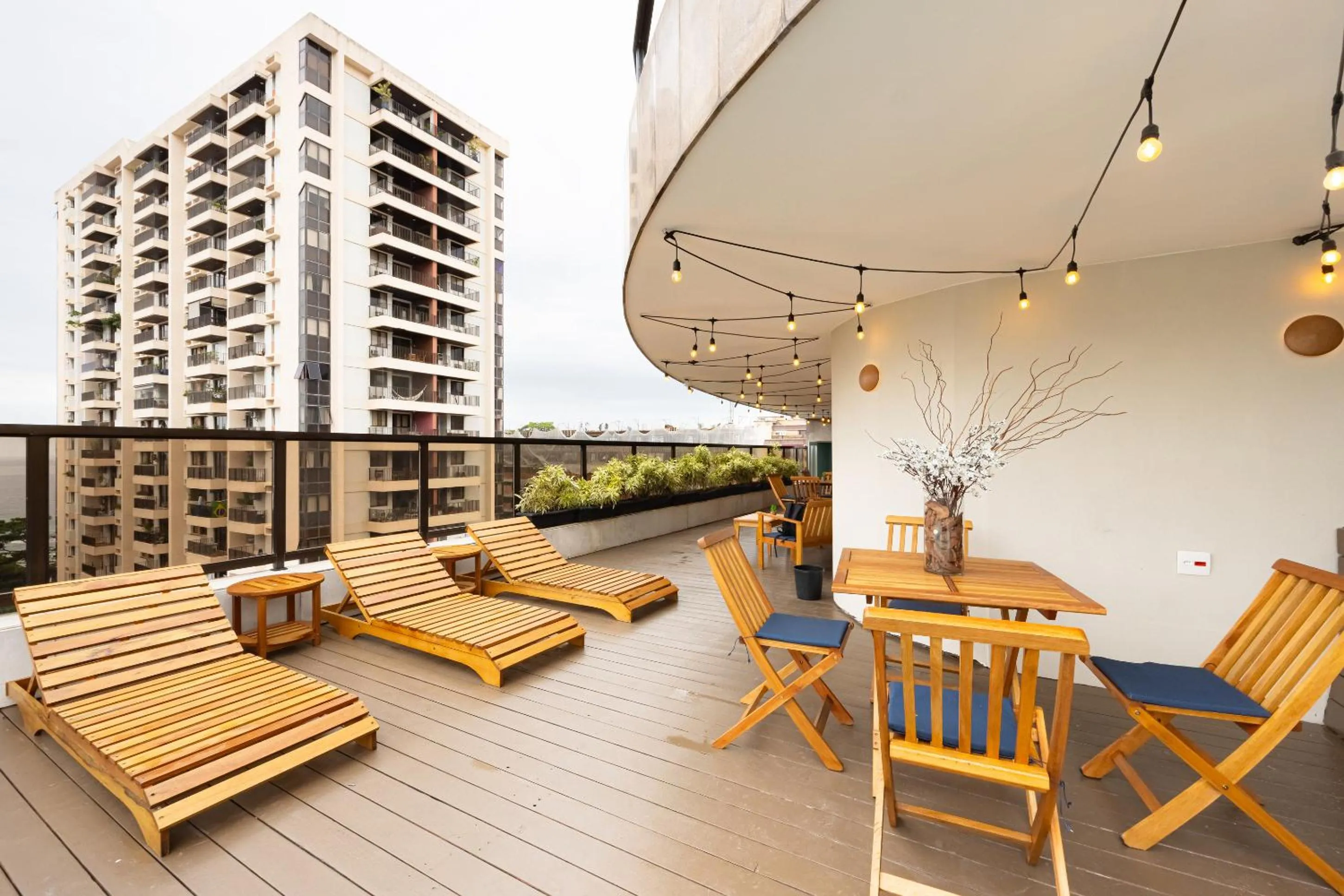 Swimming pool in B&B HOTEL Rio Copacabana Forte