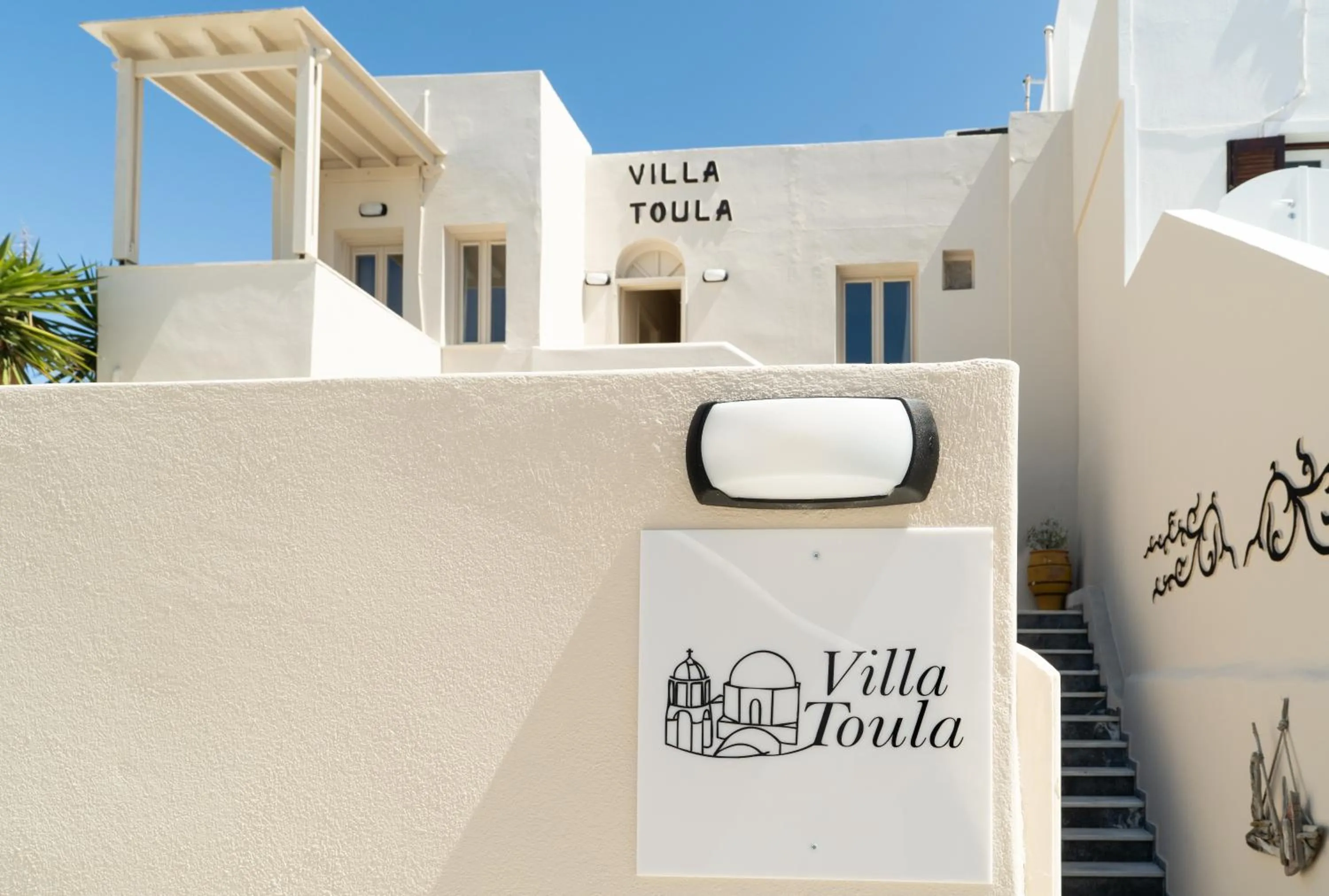 Property building in Villa Toula