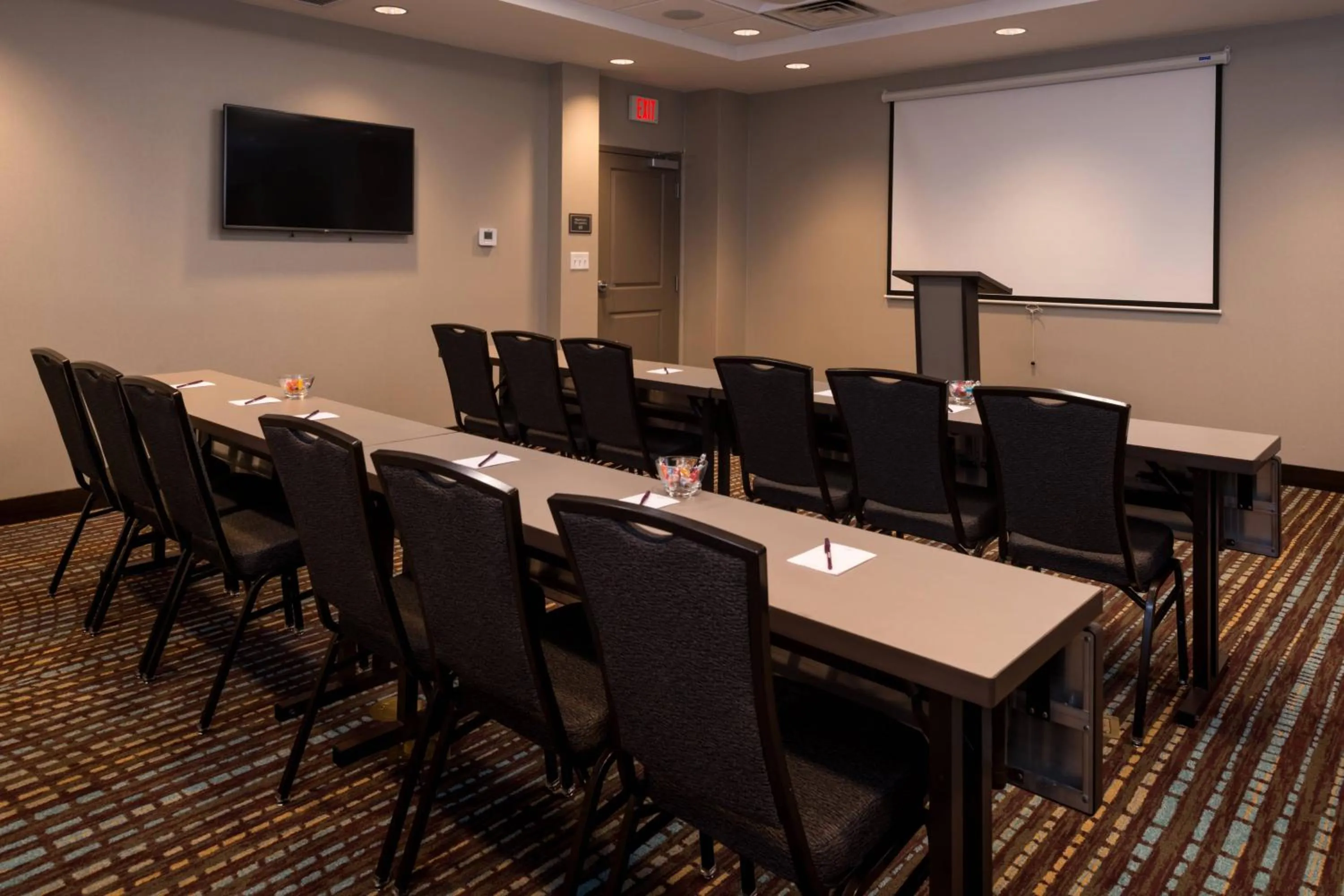 Meeting/conference room in Residence Inn by Marriott Miami West/FL Turnpike