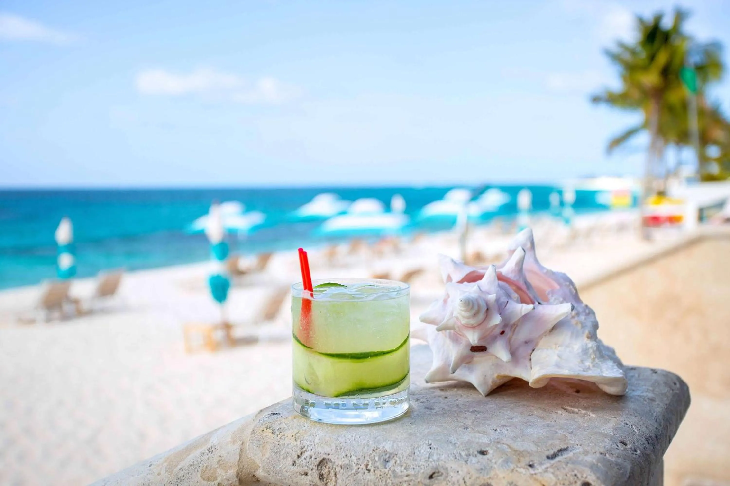 Dining area in Zemi Beach House, LXR Hotels & Resorts