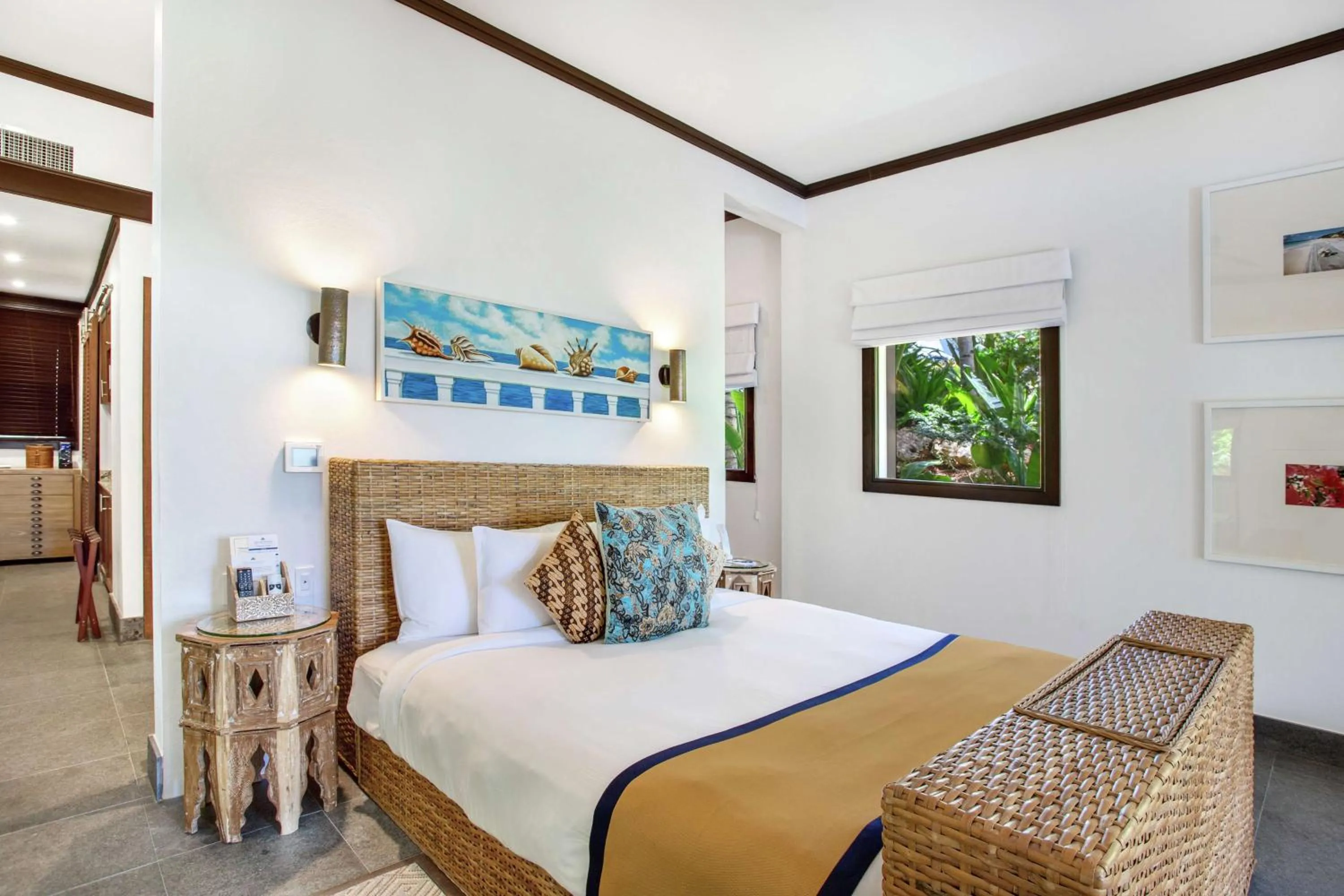 Bed in Zemi Beach House, LXR Hotels & Resorts
