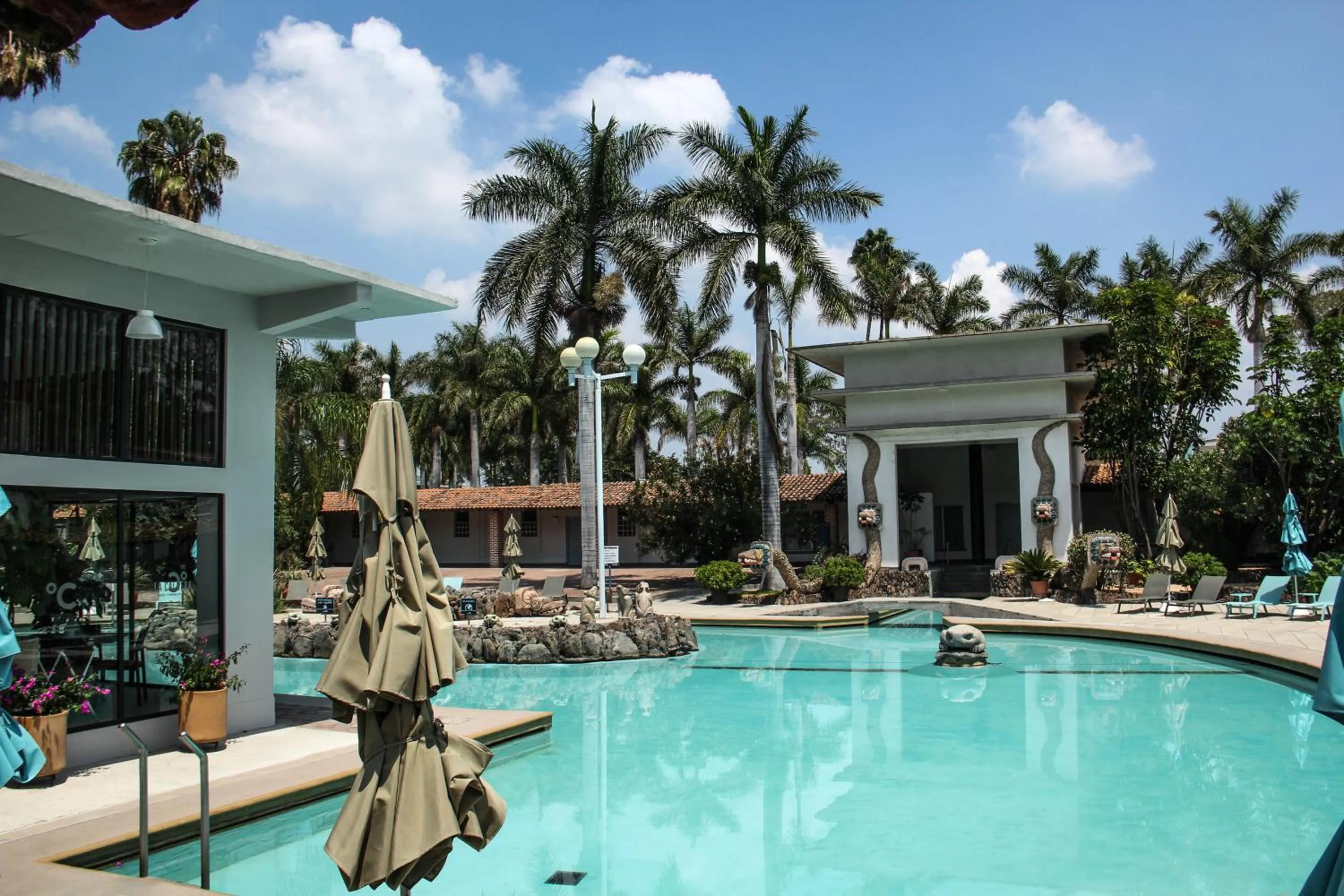 Hotel Y Parque Acuático La Caldera