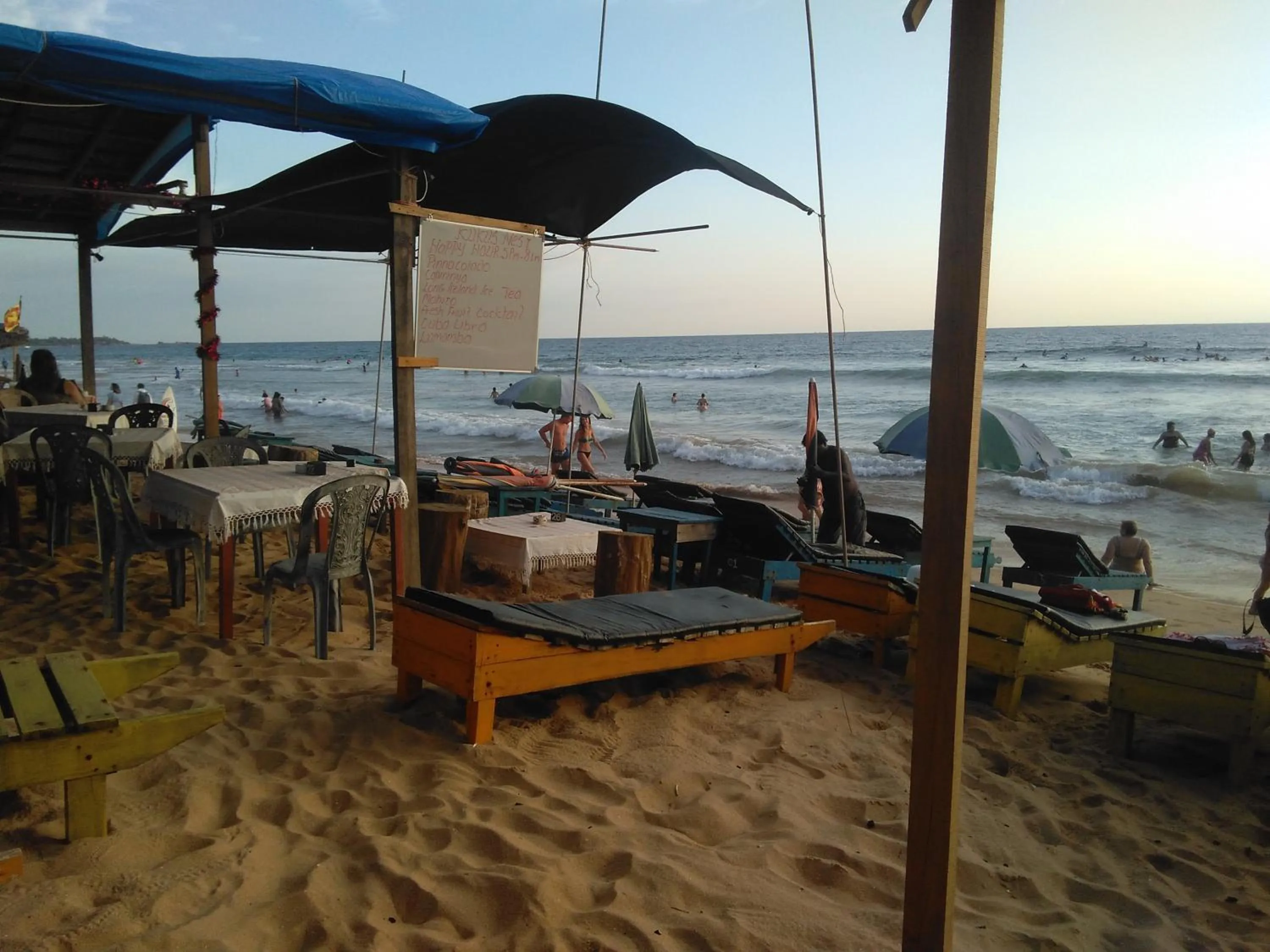 Beach in Hansa Surf Hotel