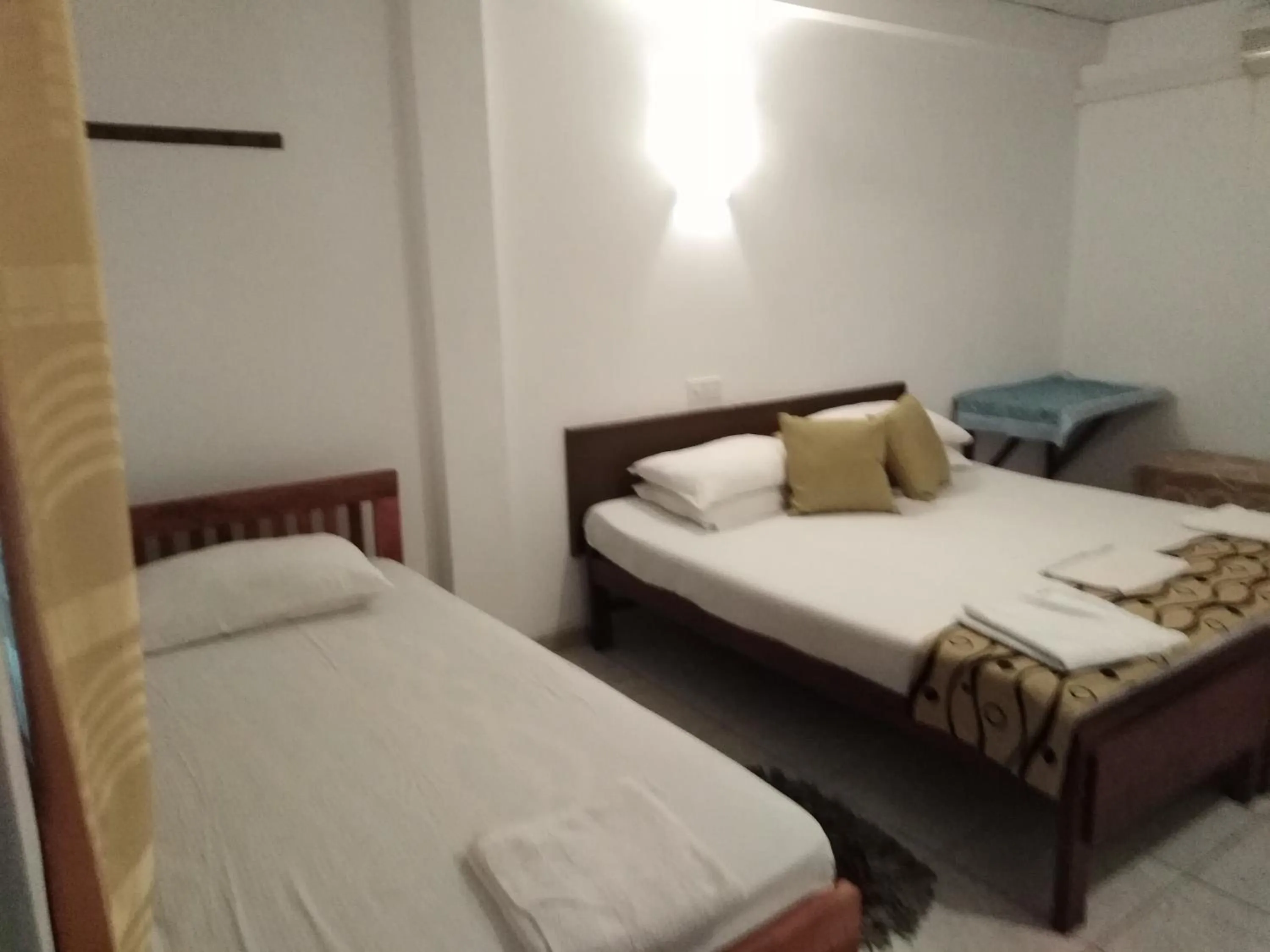 Bed in Hansa Surf Hotel