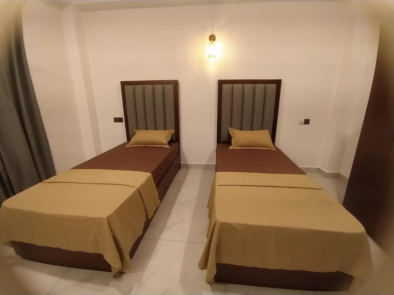 Bed in Hansa Surf Hotel