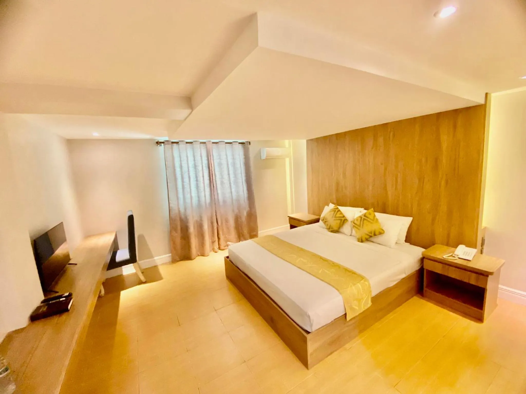 Bed in Hotel Euroasia By BLUEBOOKERS