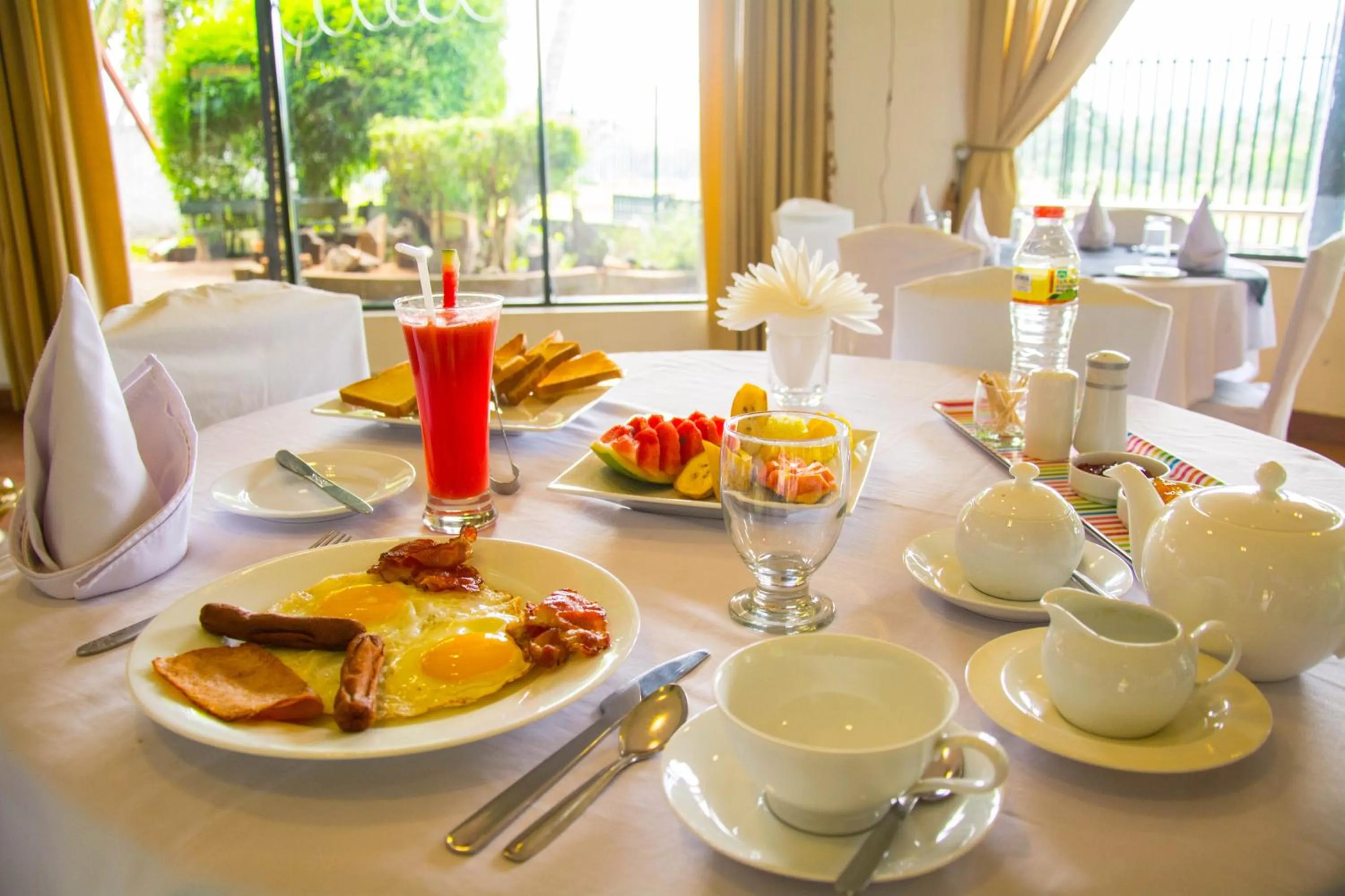 Continental breakfast in Hotel Spring View