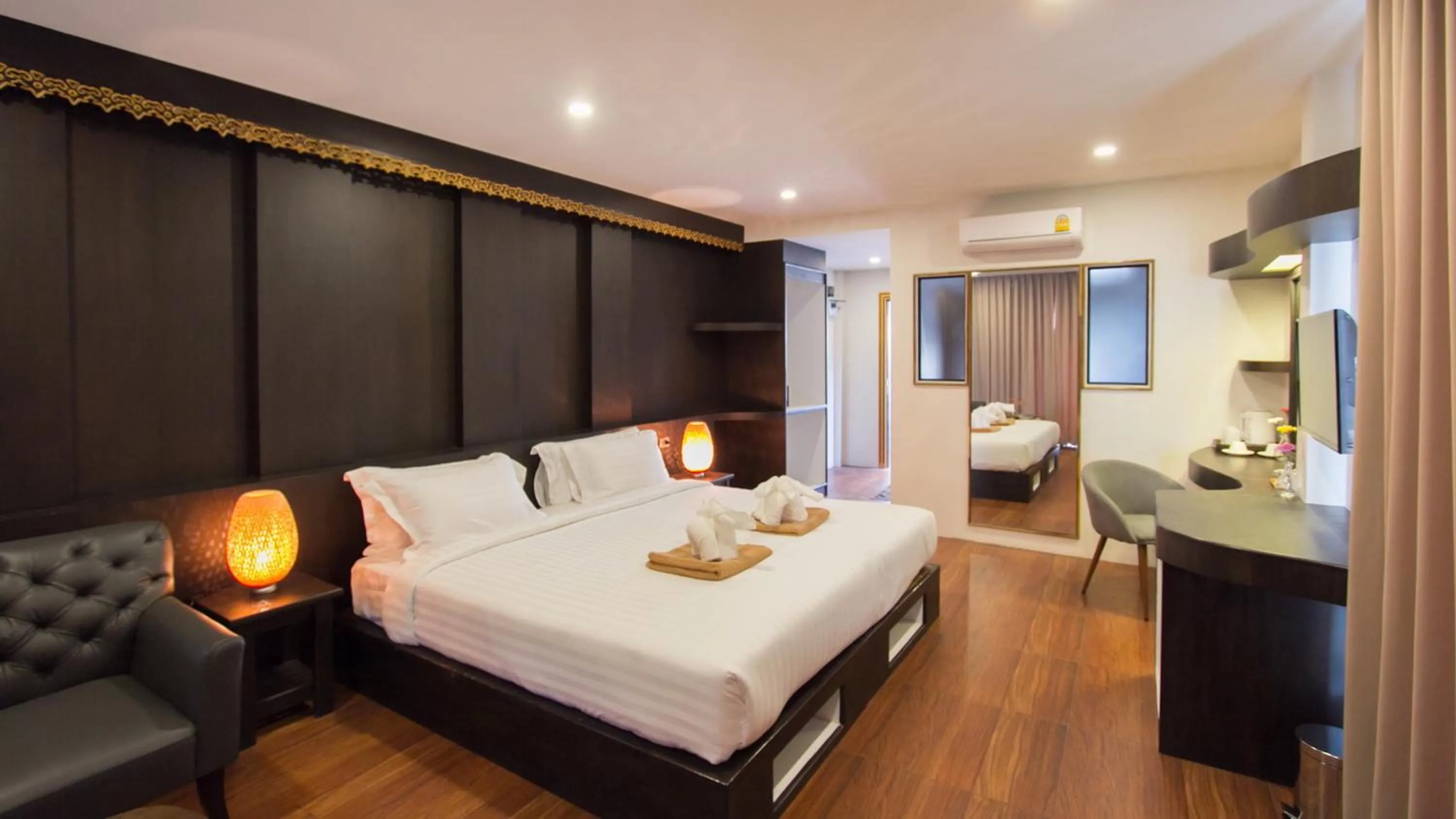 Bed in Simple Life Cliff View Resort