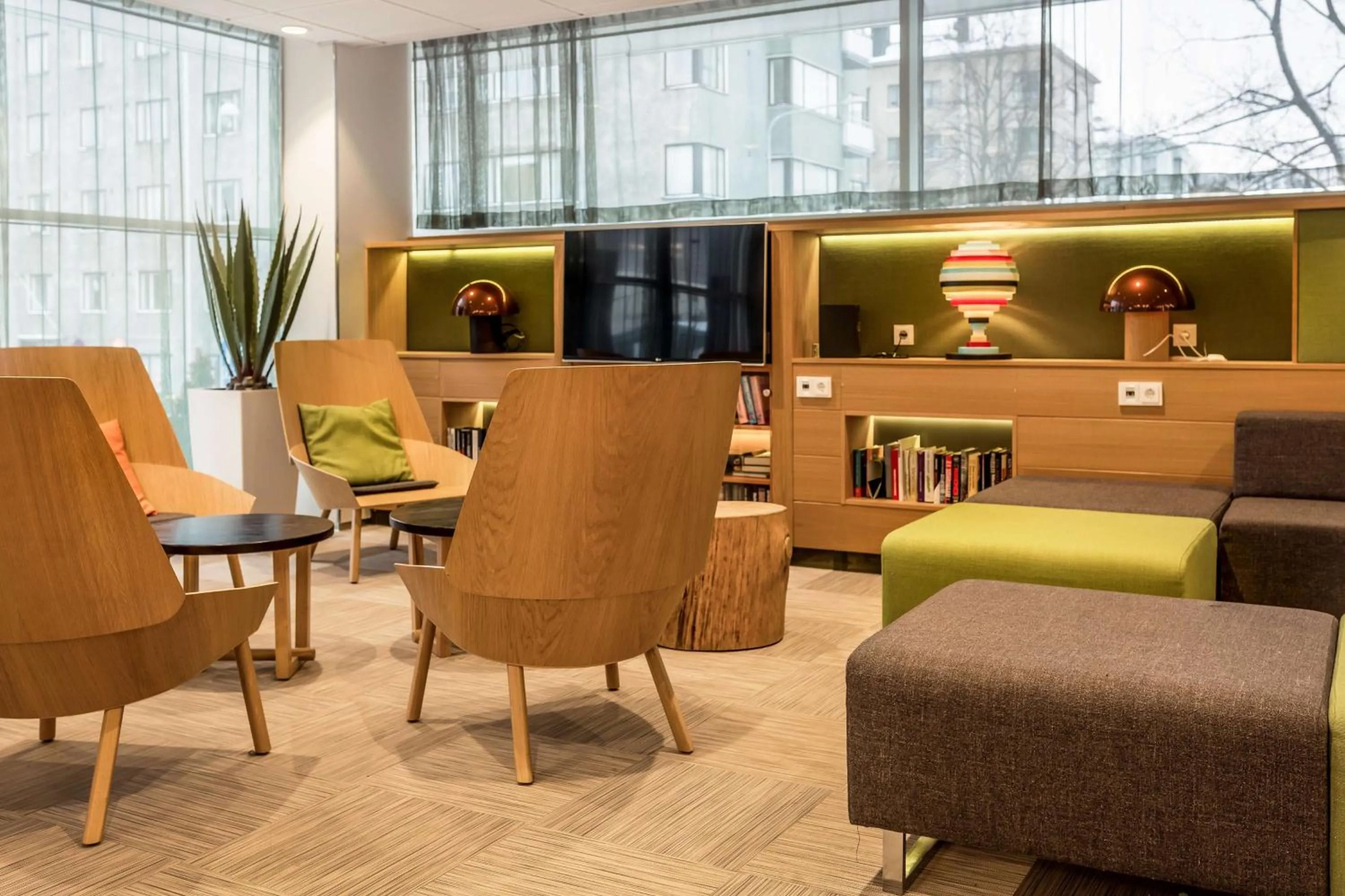 Lobby or reception in Scandic Meilahti