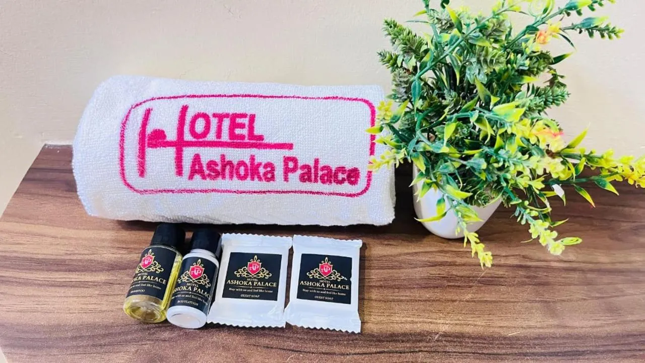 Hotel Ashoka Palace