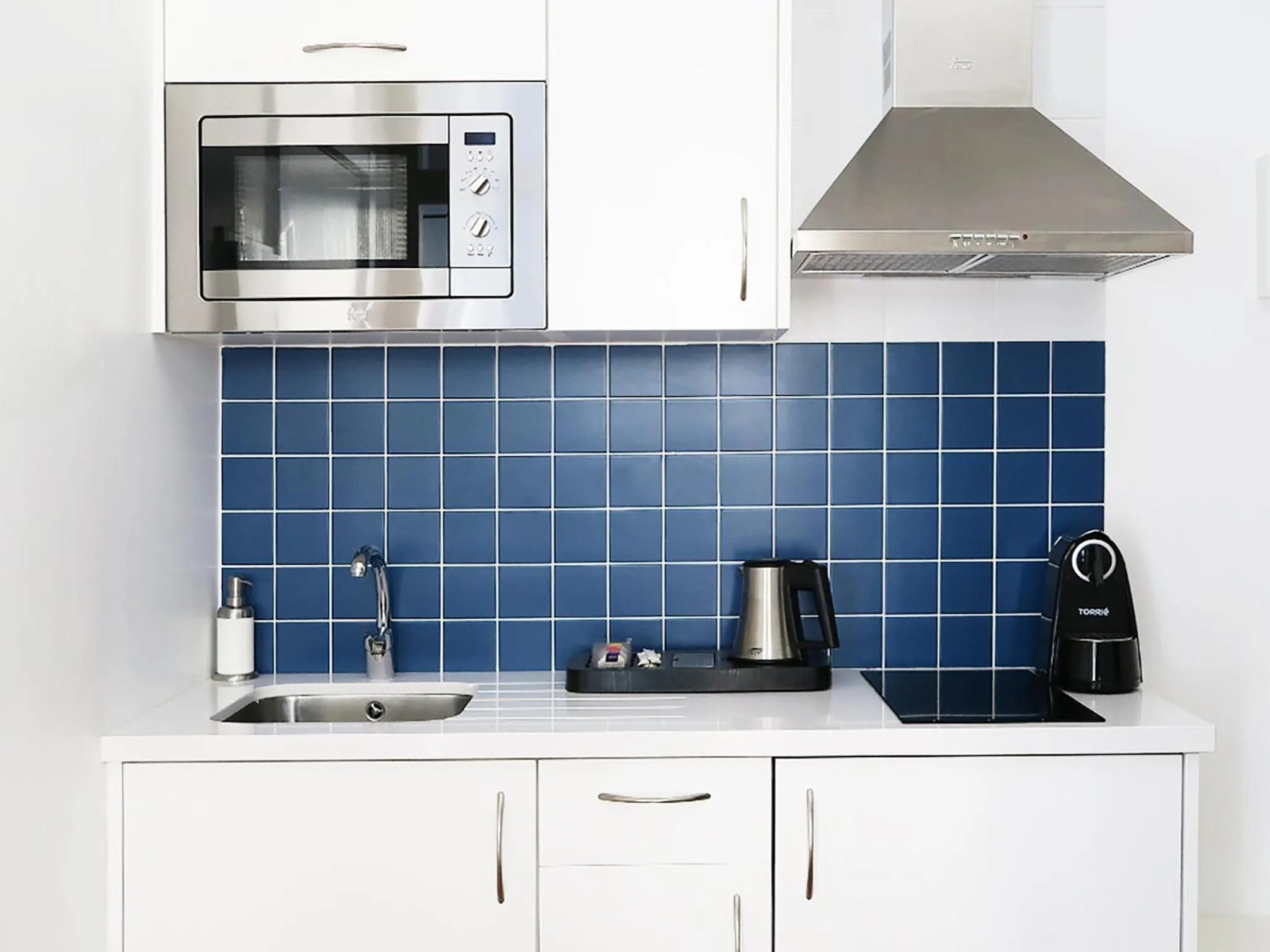 Coffee/tea facilities in Dream Chiado Apartments