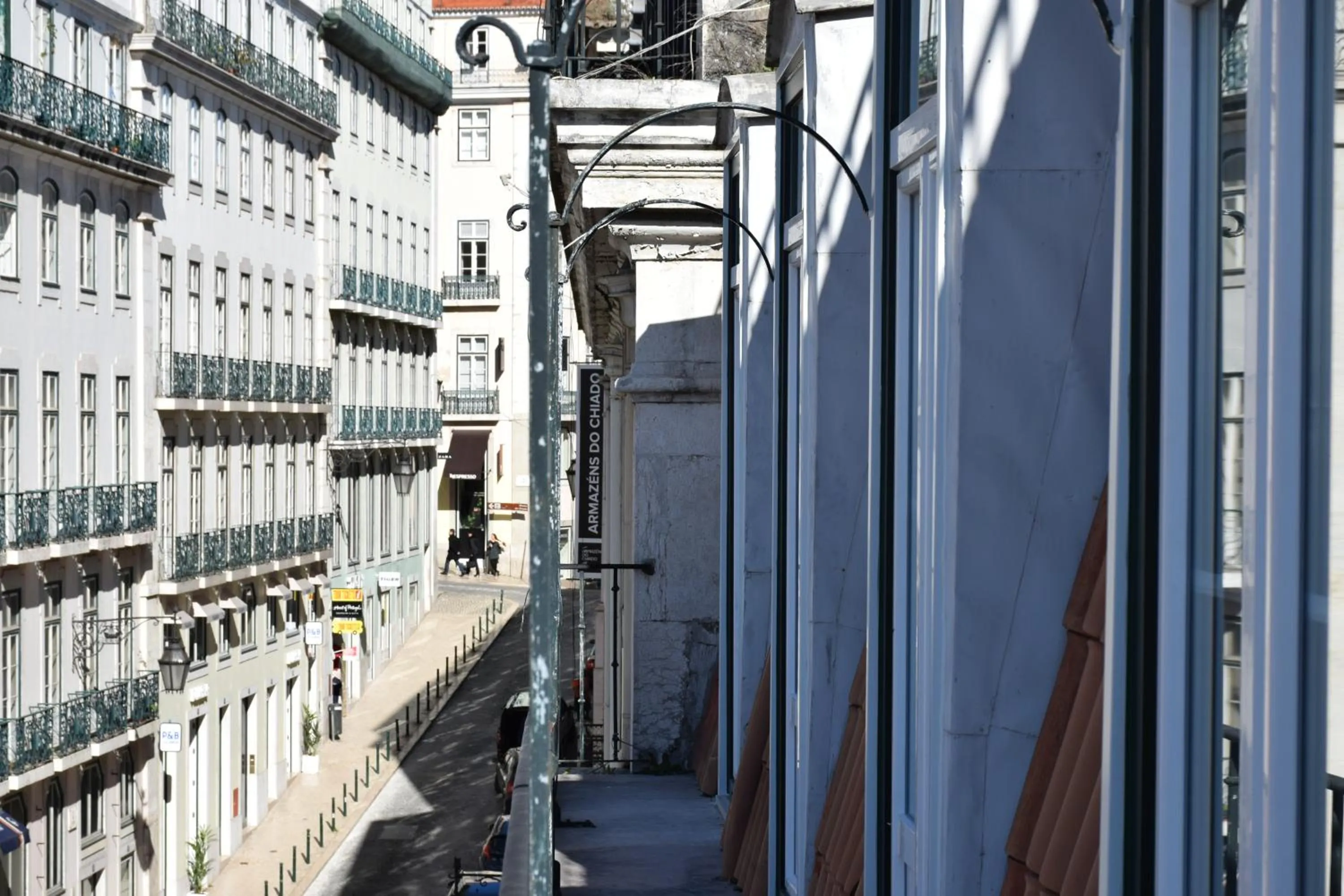 Street view in Dream Chiado Apartments