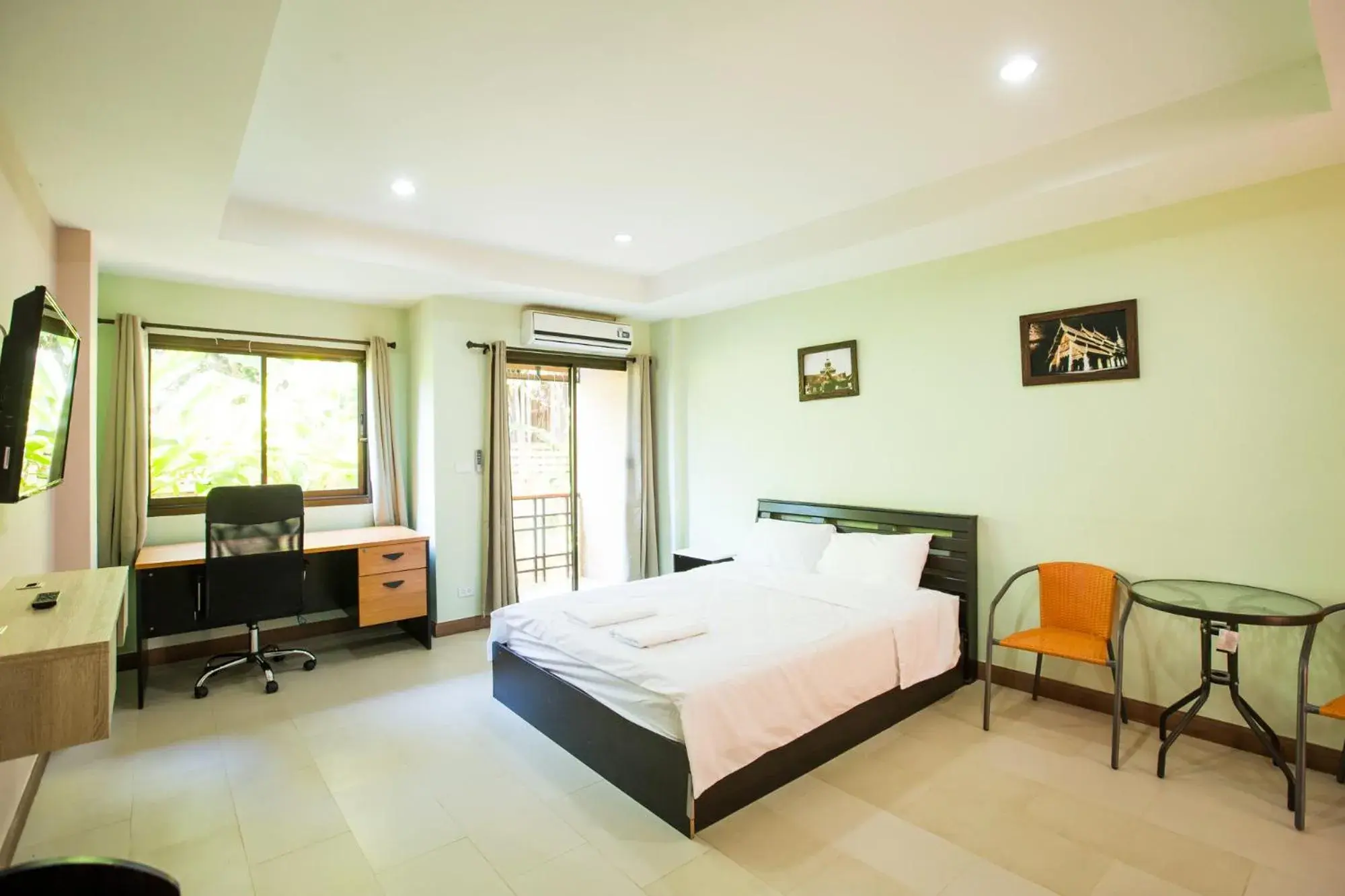 Standard Apartment in Banlanna Hotel Lampang Standard Apartment in Banlanna Hotel Lampang
