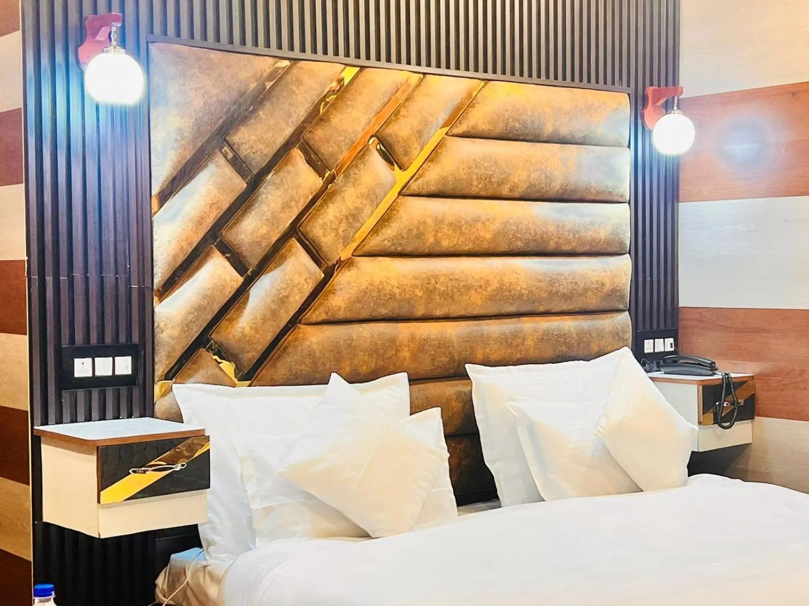 Bed in Pine View Resort